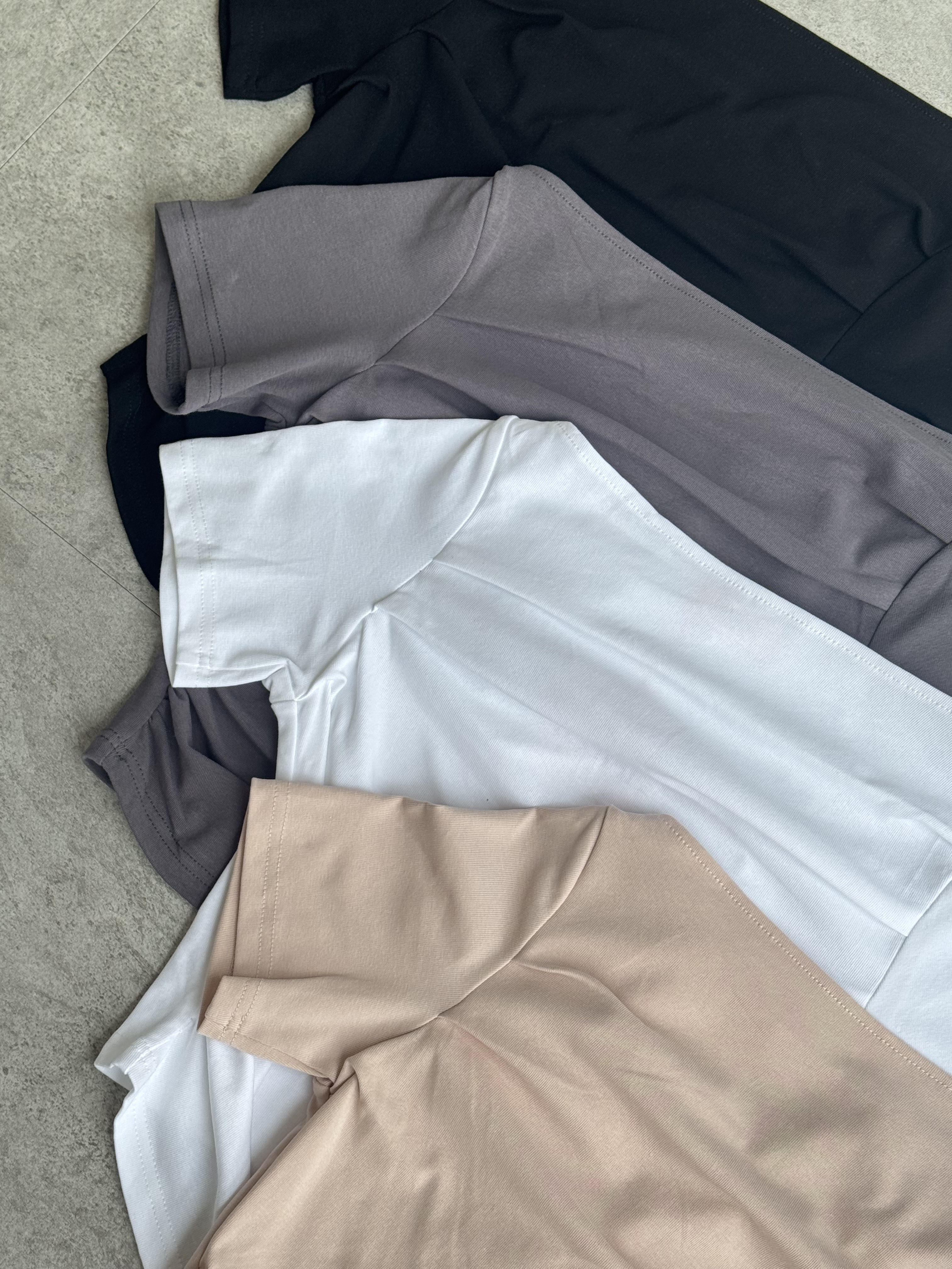 NEW一字领短袖皱褶腰上衣