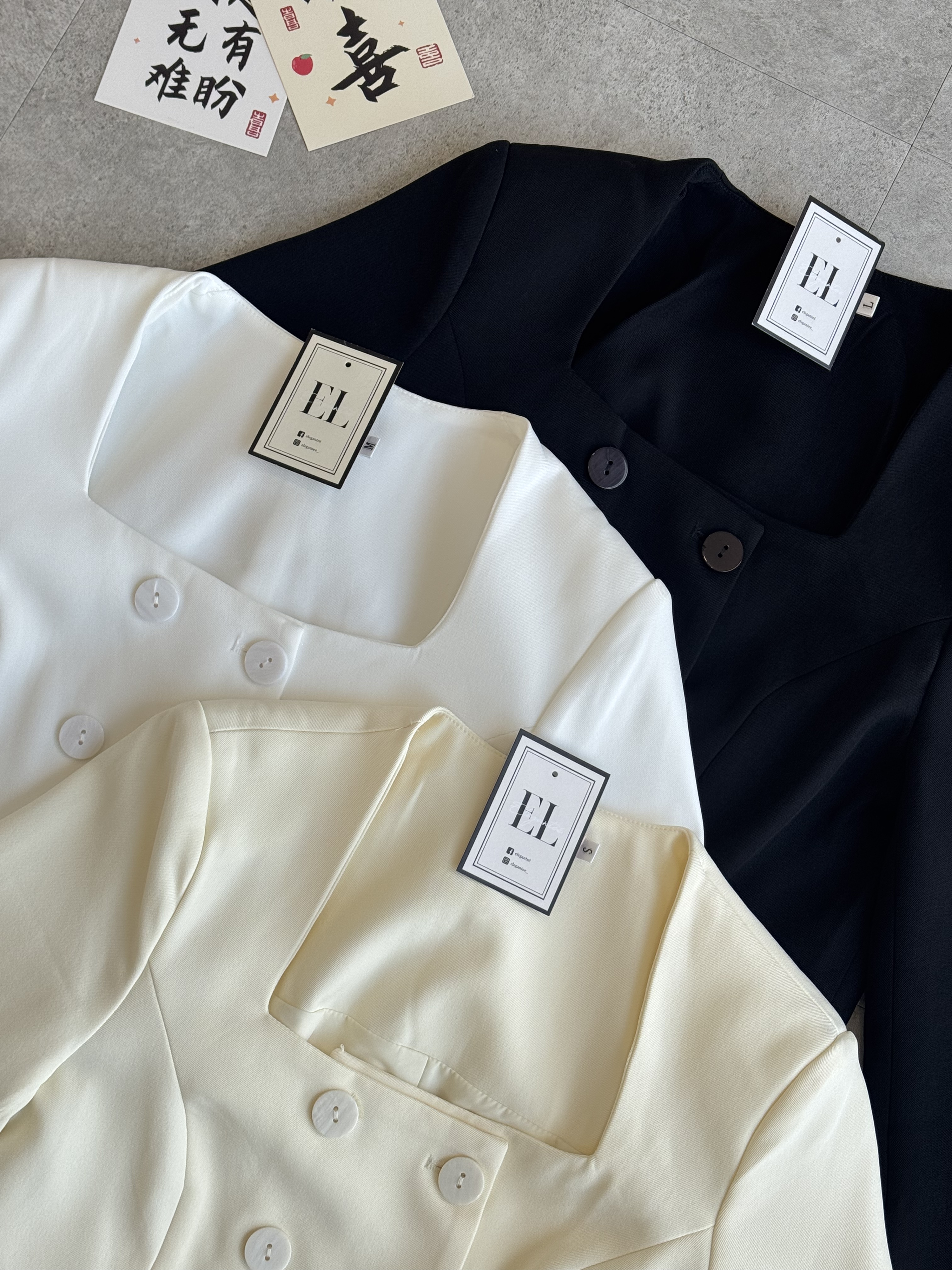 名媛风方领4扣长袖Top