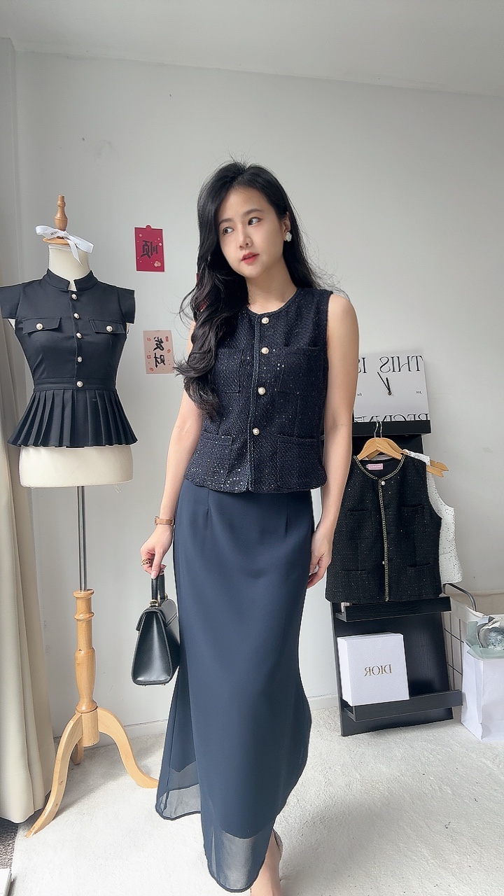 小香风马甲长裙套装