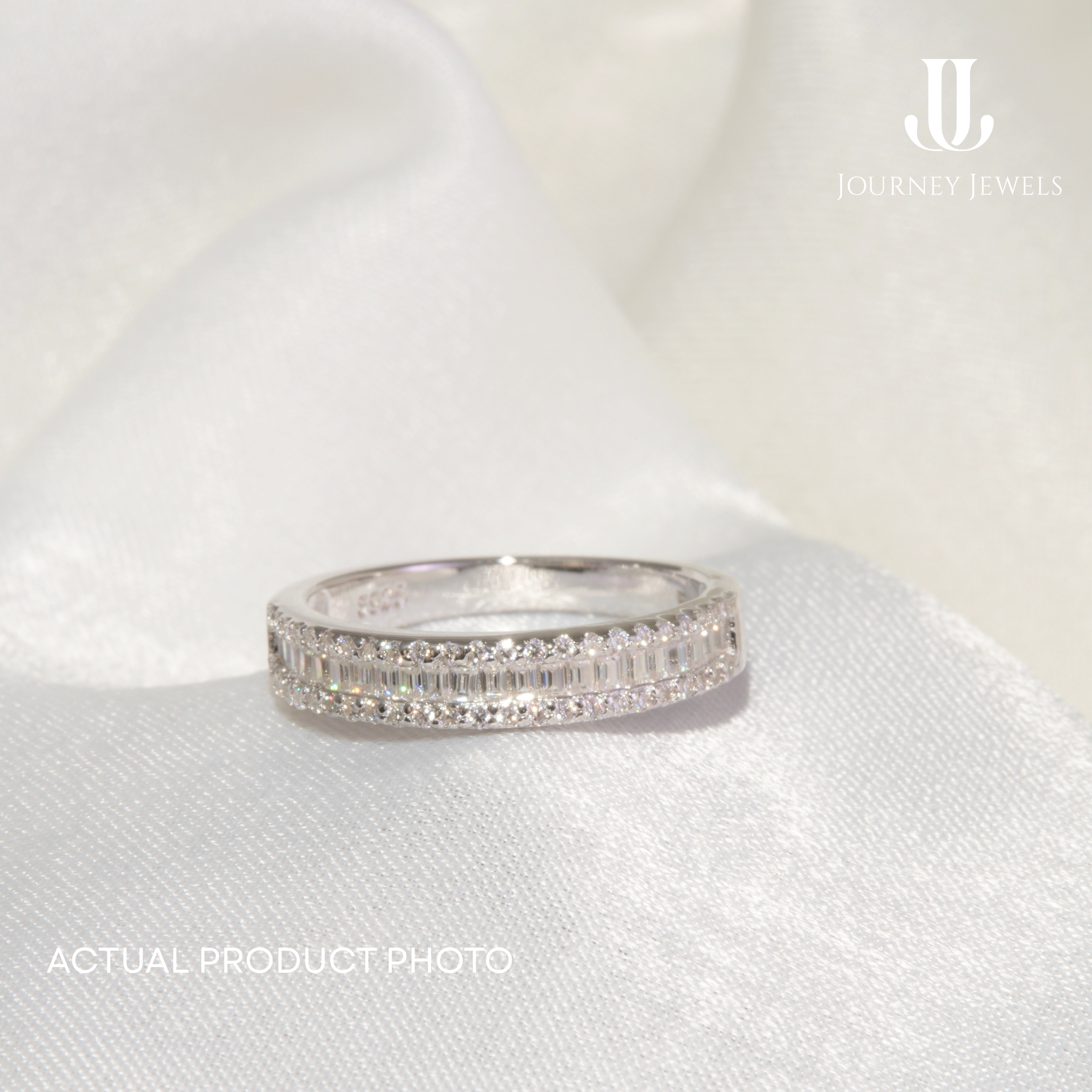 R37 - Celeste Line Ring