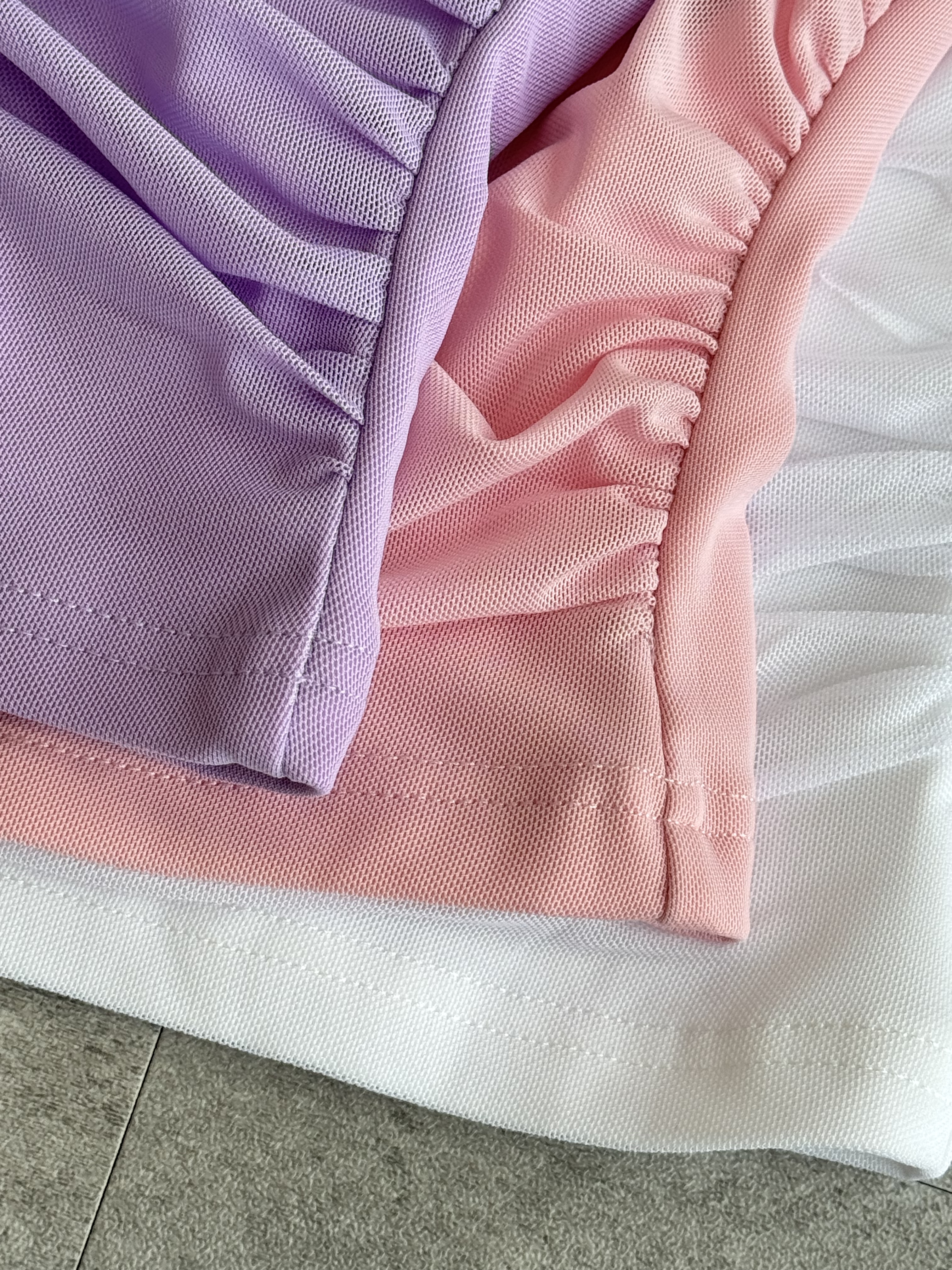 假两件网纱皱褶腰无袖上衣