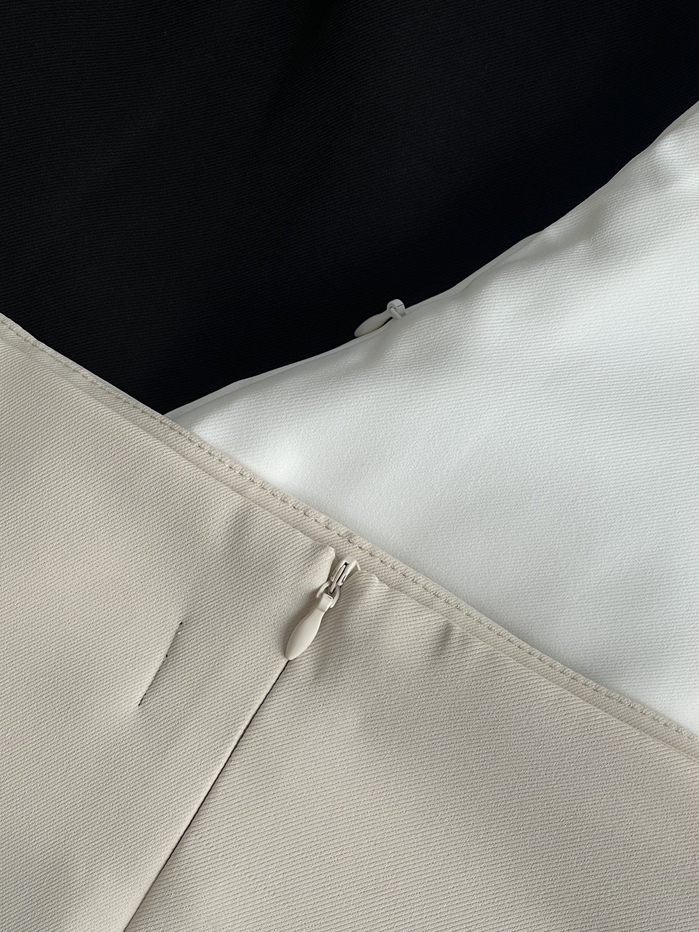 B1928BEIGE
