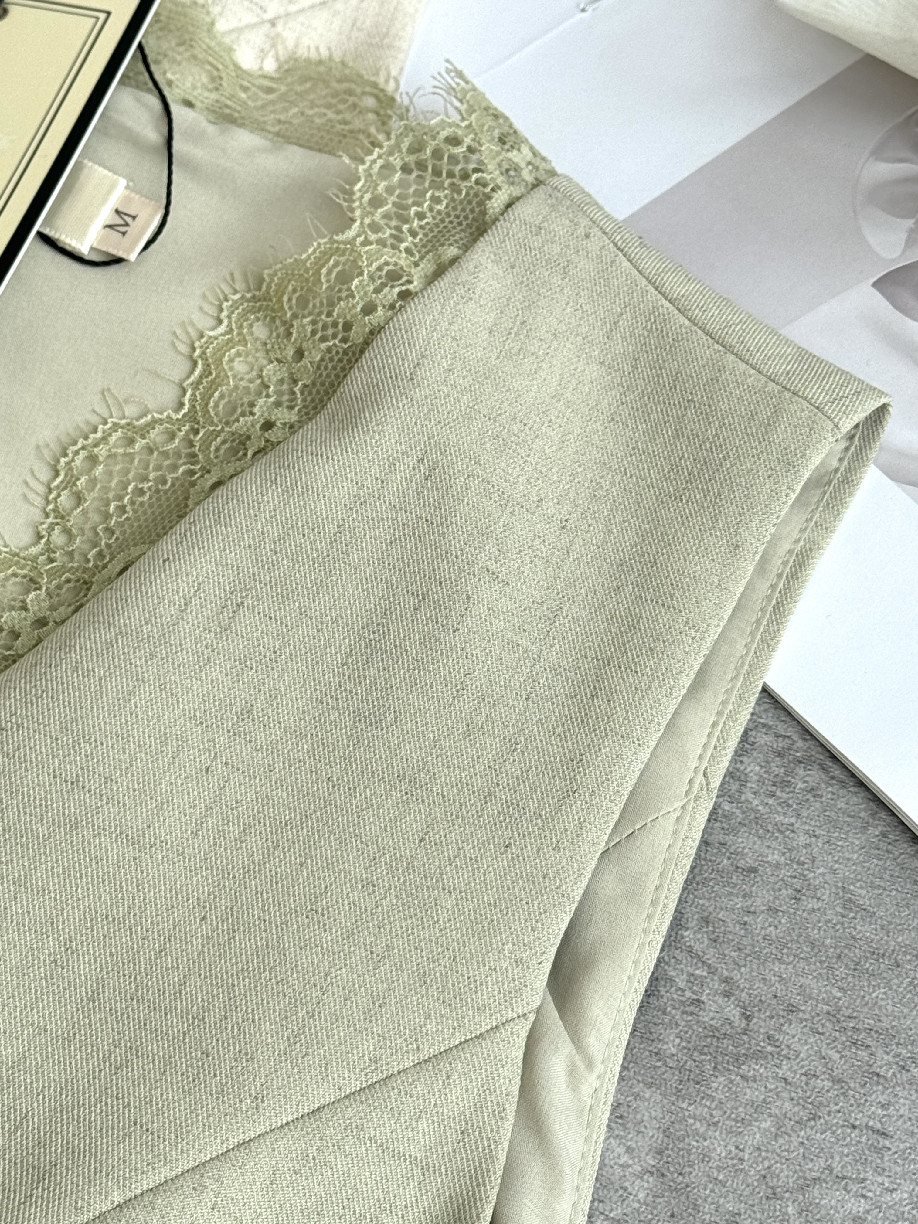 《高级系列》 西装纹路蕾丝边马甲