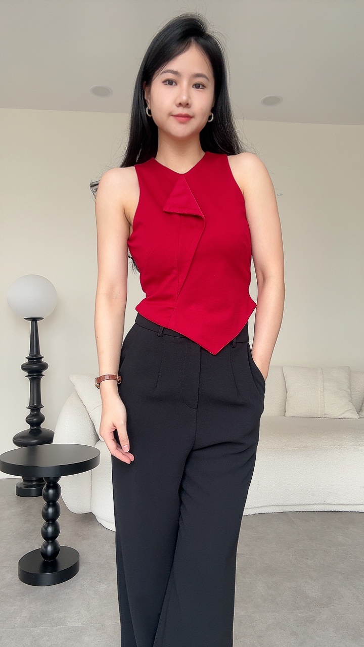 知性内cut造型Top