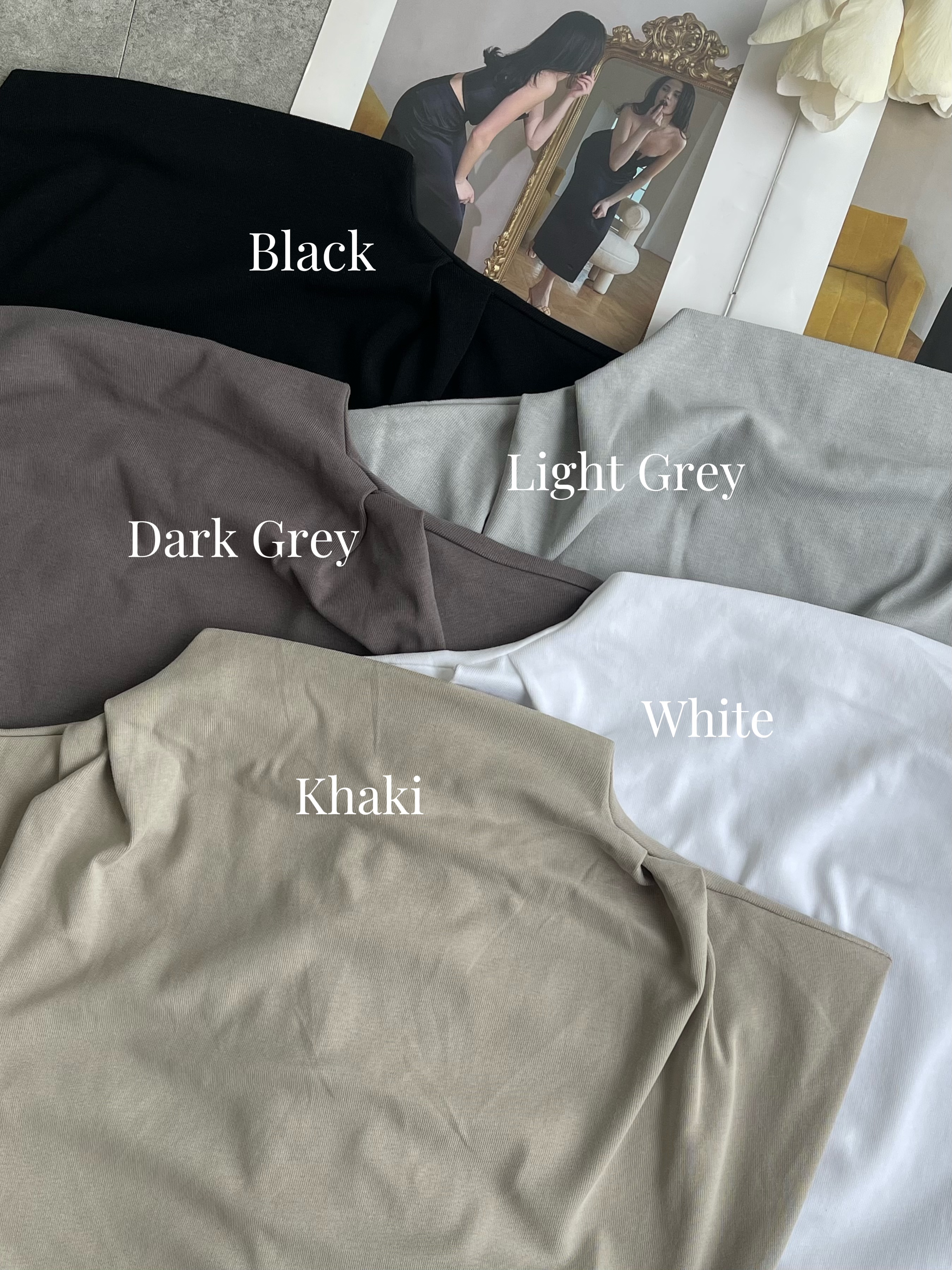 高领直肩斜尾Tee
