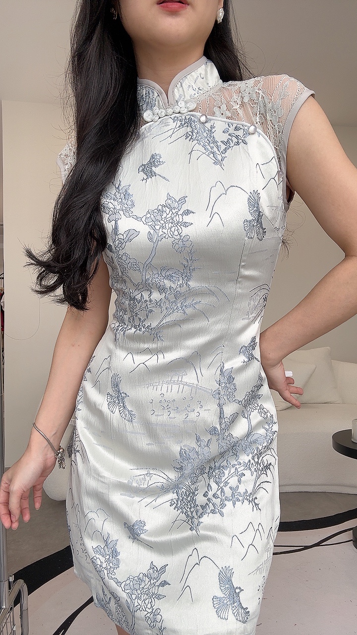 蕾丝短款连身裙旗袍