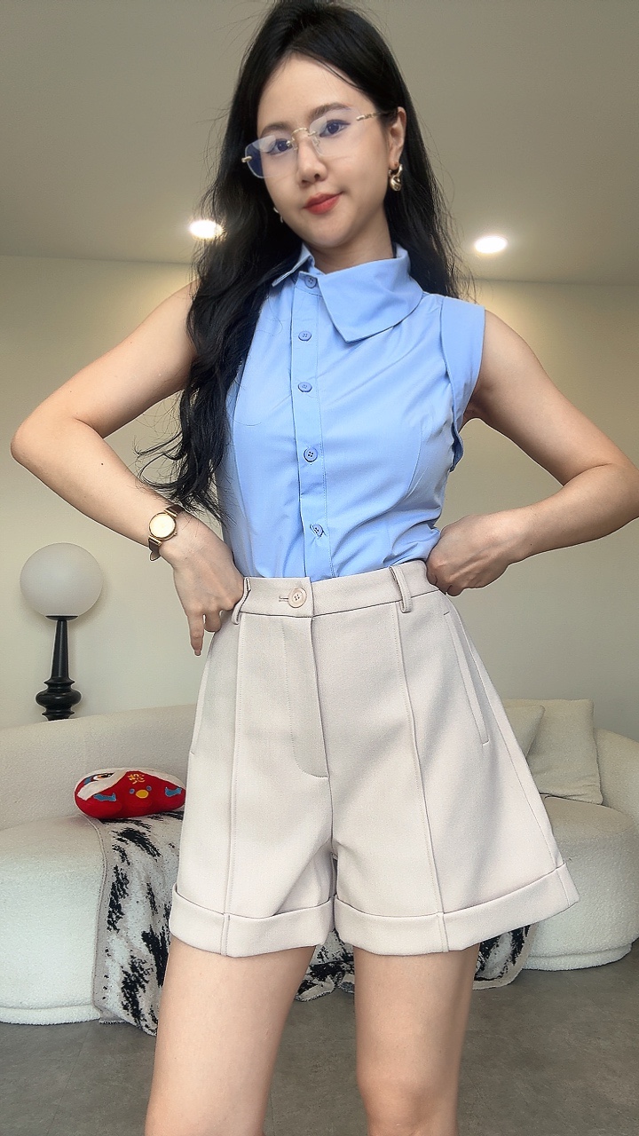 《高品》 直线卷边短裤