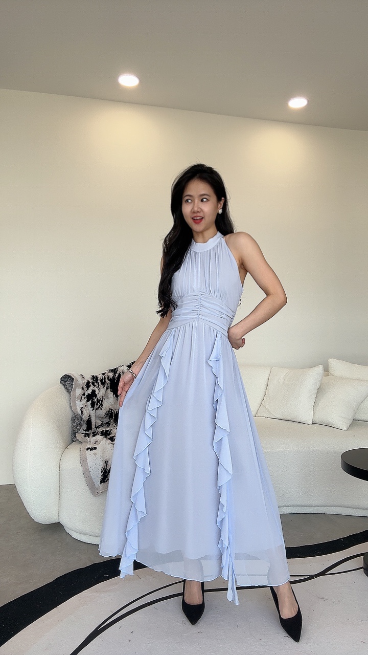 仙气挂脖雪纺连身裙