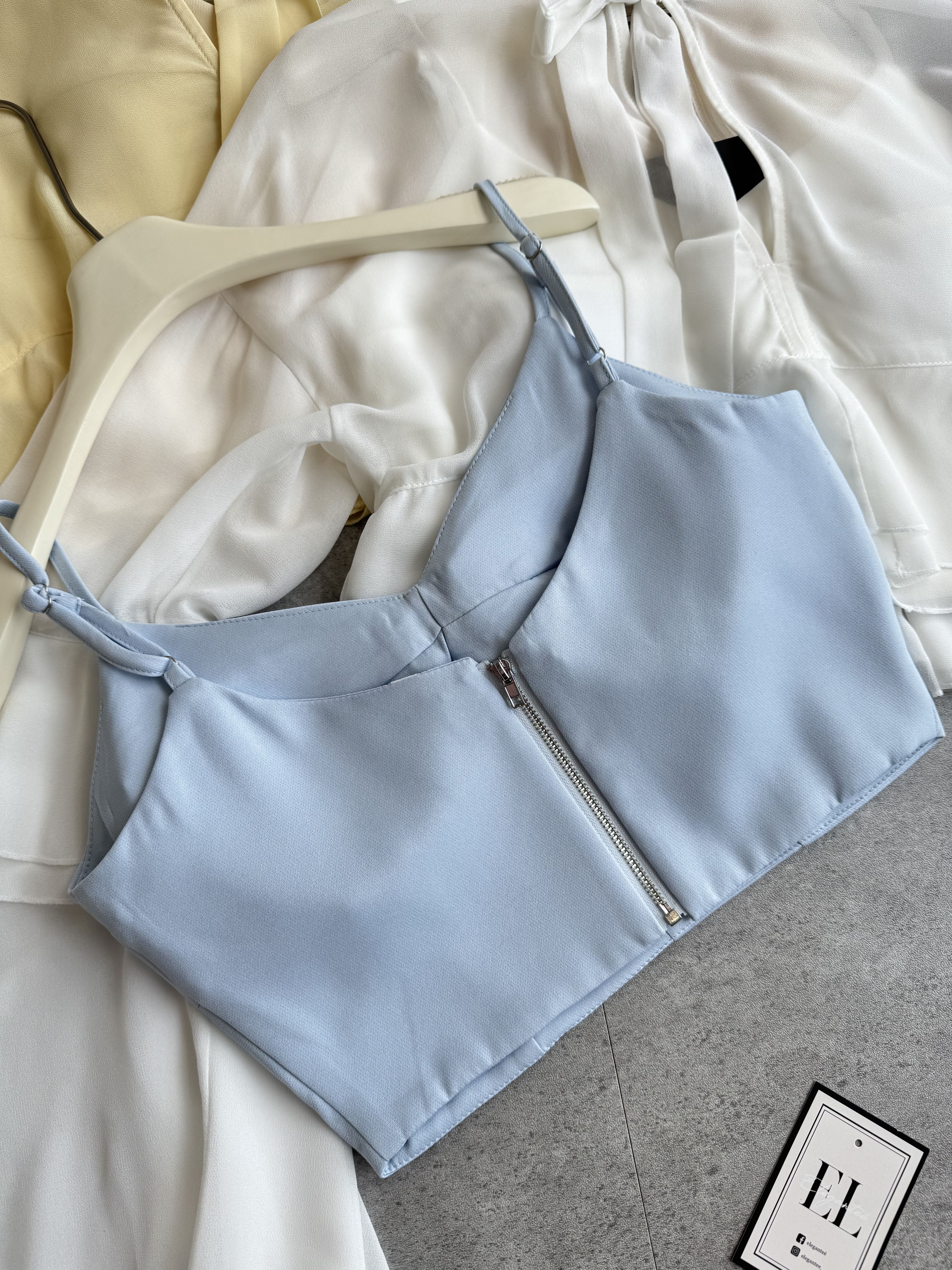 多层荷叶袖雪纺两件式😍