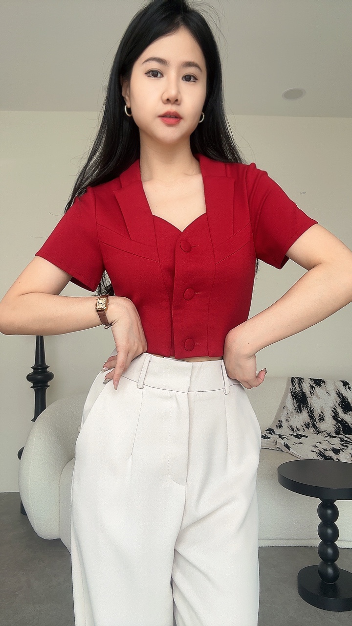 复古圆钮罗马料短袖上衣