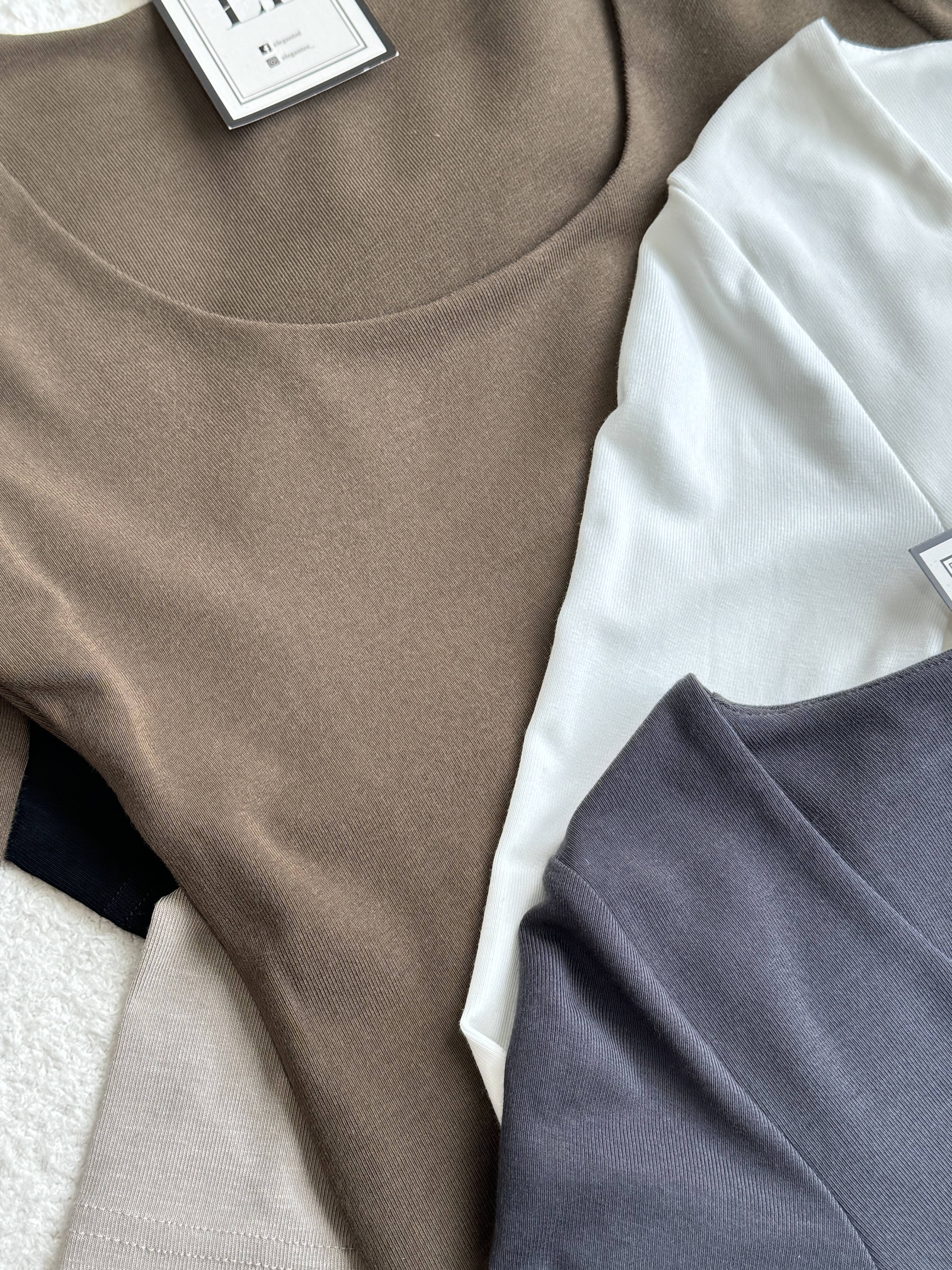 高级棉料 圆方领长袖上衣