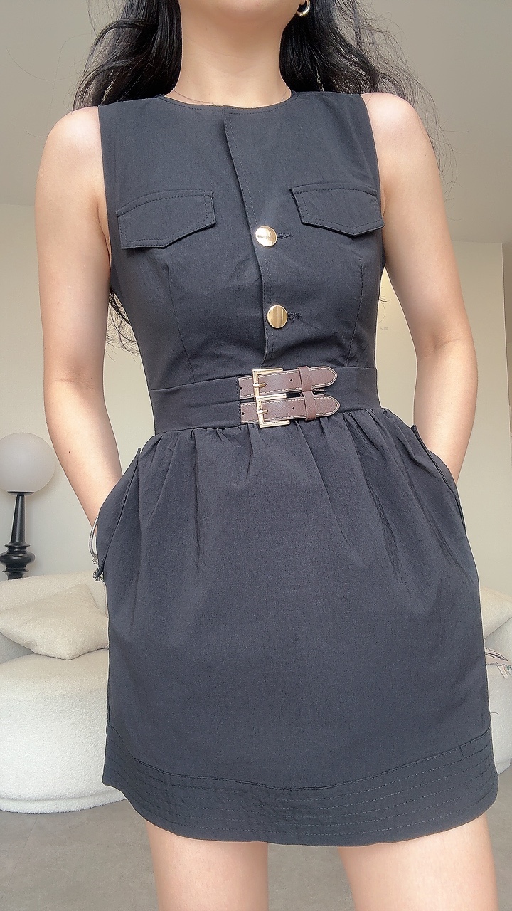 Camp皱巴风休闲连身裙