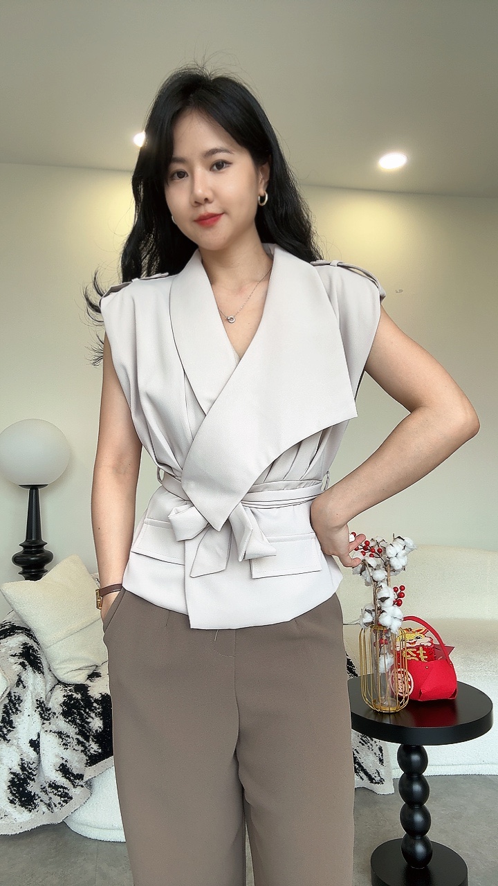 通勤肩带大翻领马甲