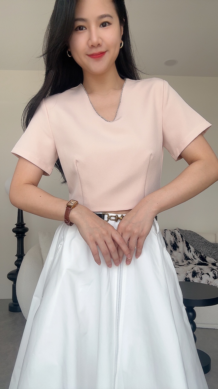 钻钻V领短袖上衣