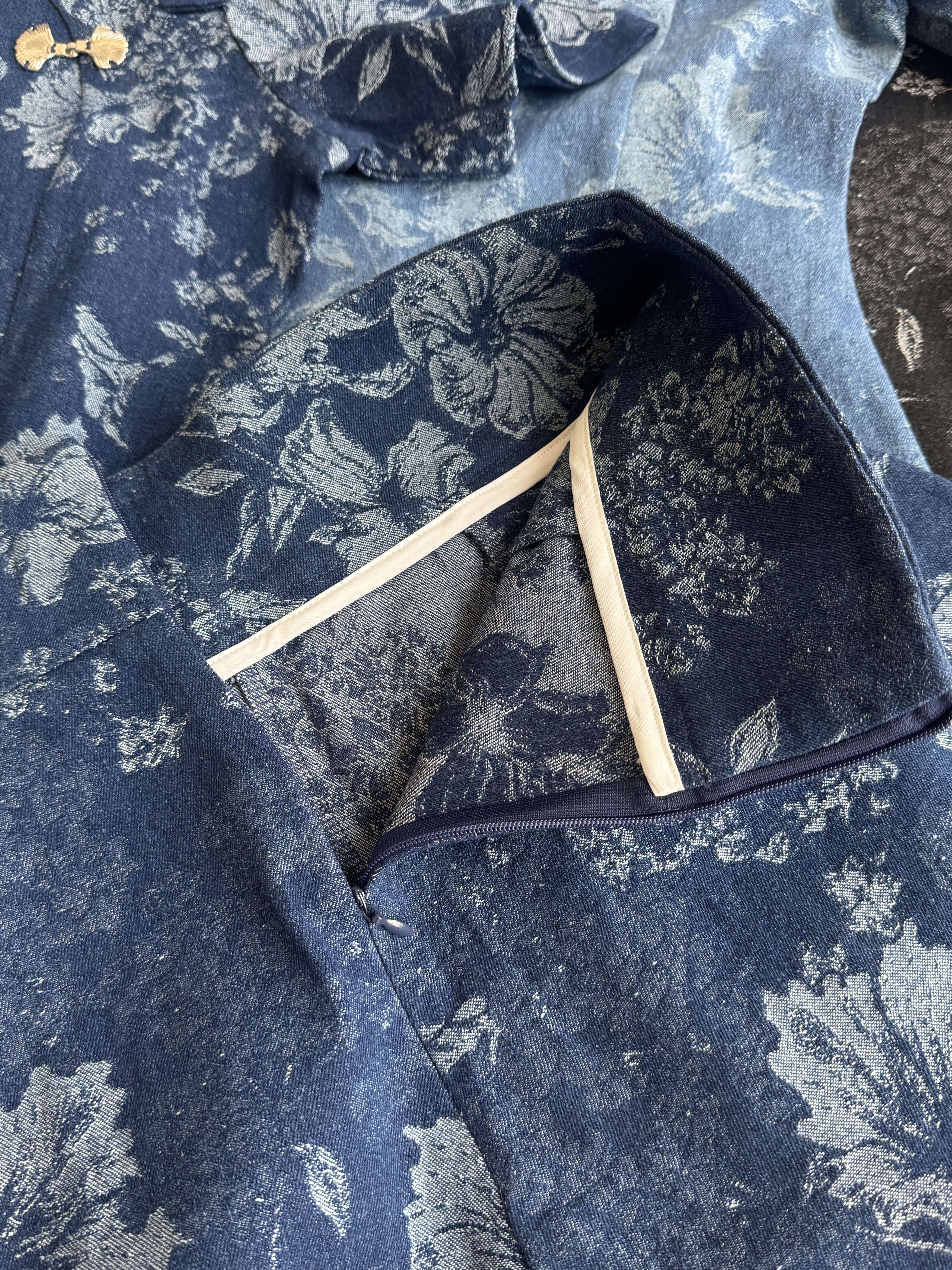 《新年》贝壳扣牛仔长版上衣短裤套装