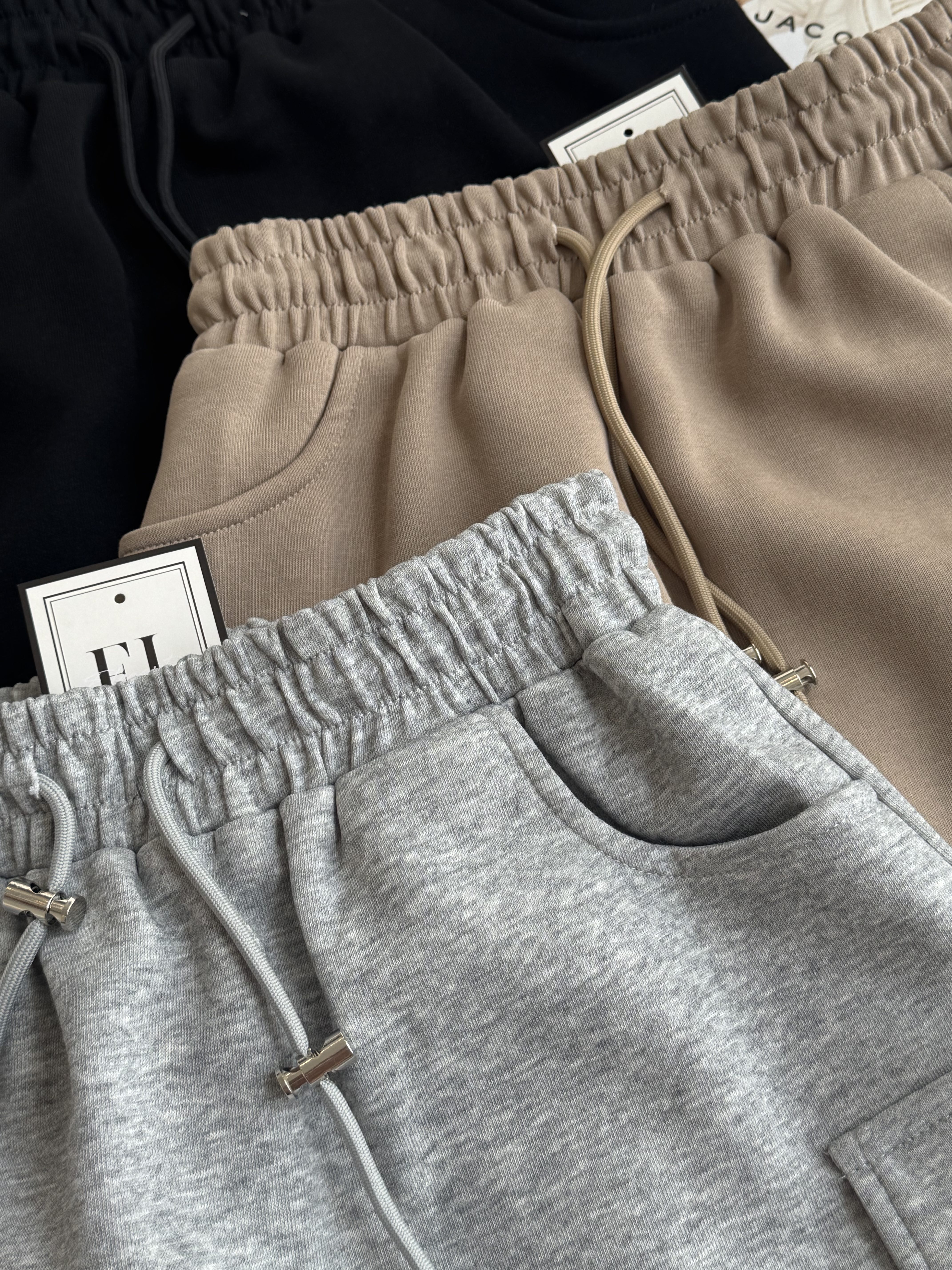 运动风短裙（可固定绑带）