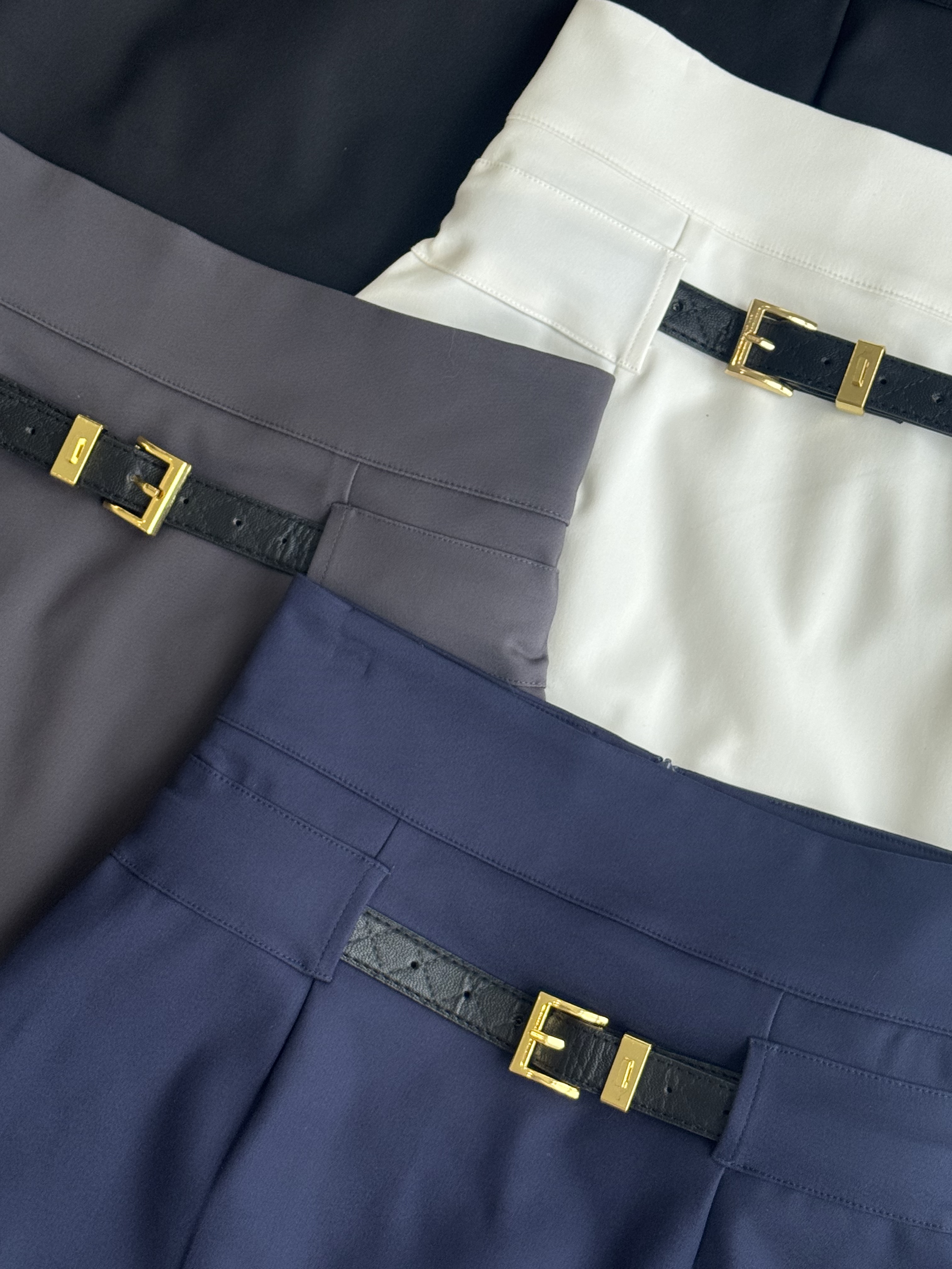 厚版高腰低腰带设计短裙