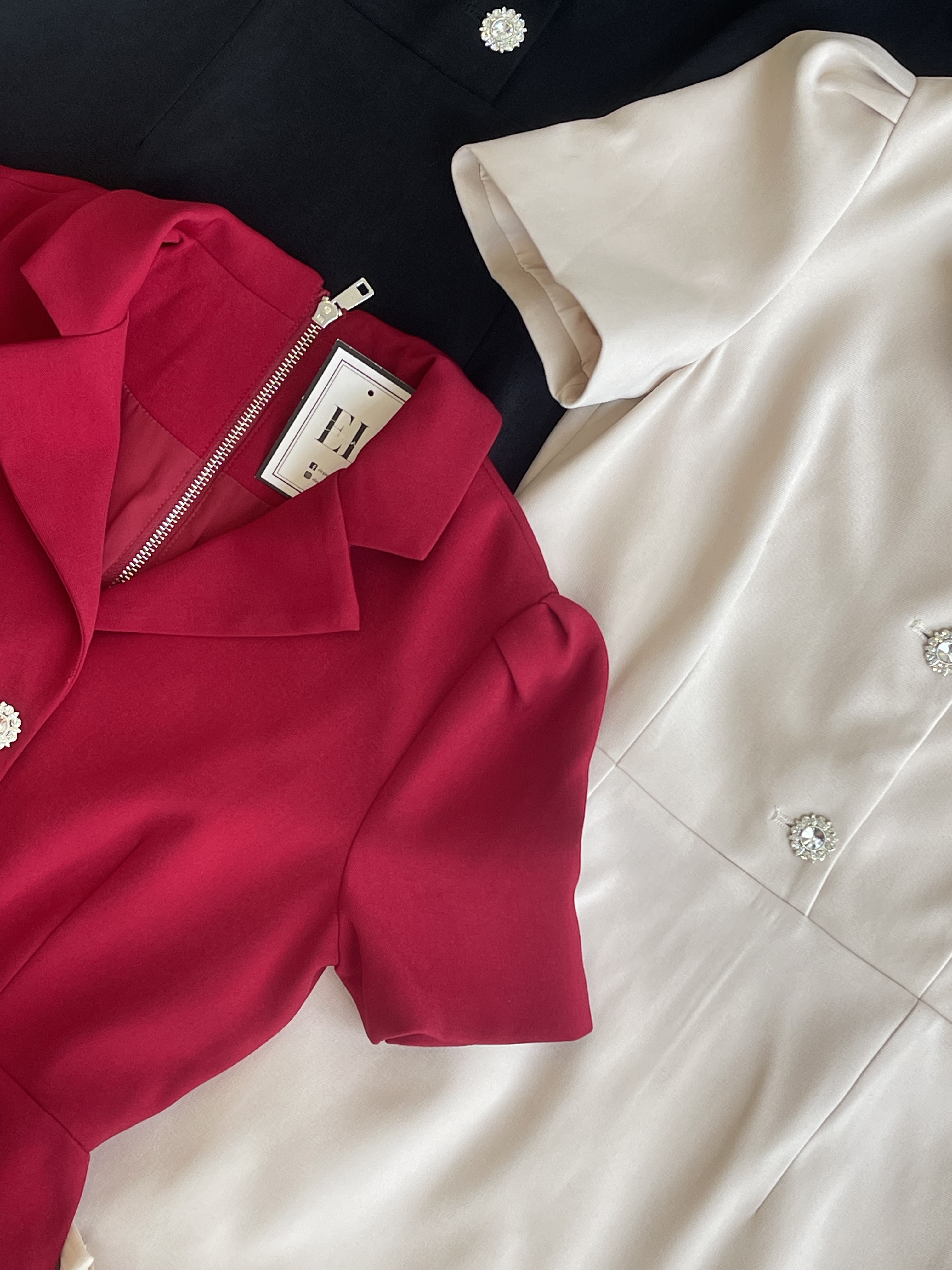 名媛水晶百褶纱尾短袖Dinner Dress