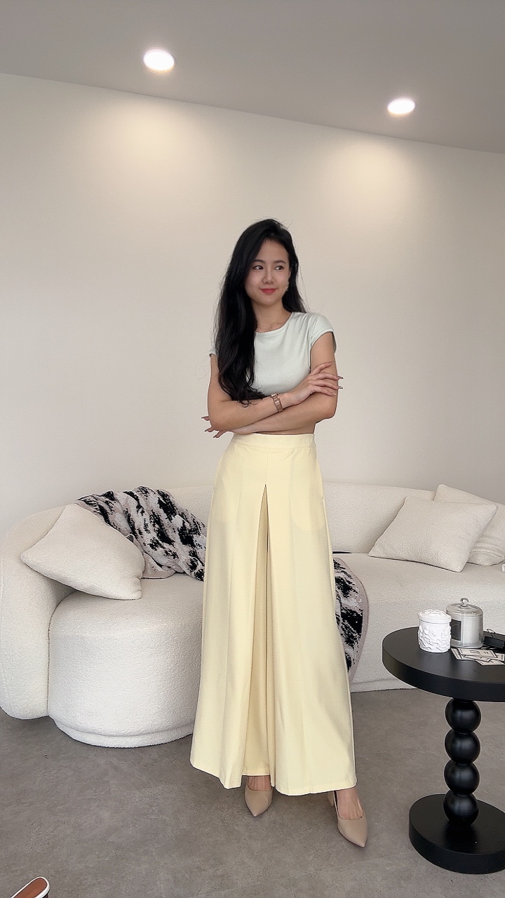 中间高开叉设计阔腿裤