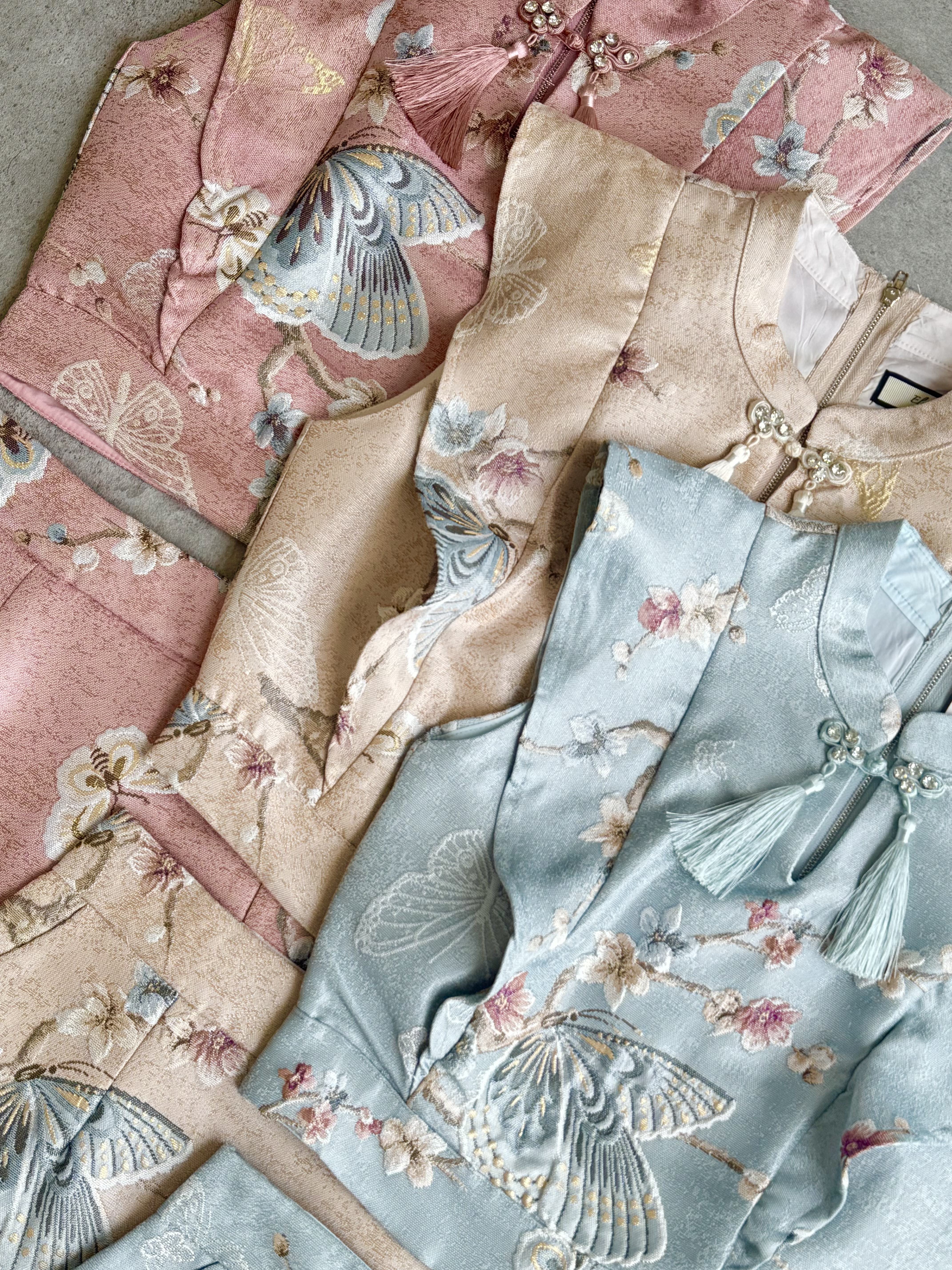 蝴蝶绣流苏直角袖旗袍套装