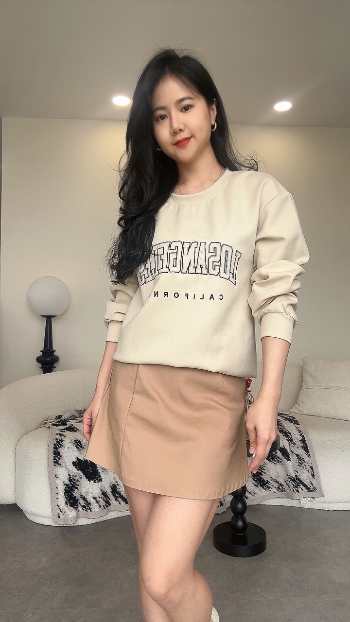 Sporty Sweater A裙套装