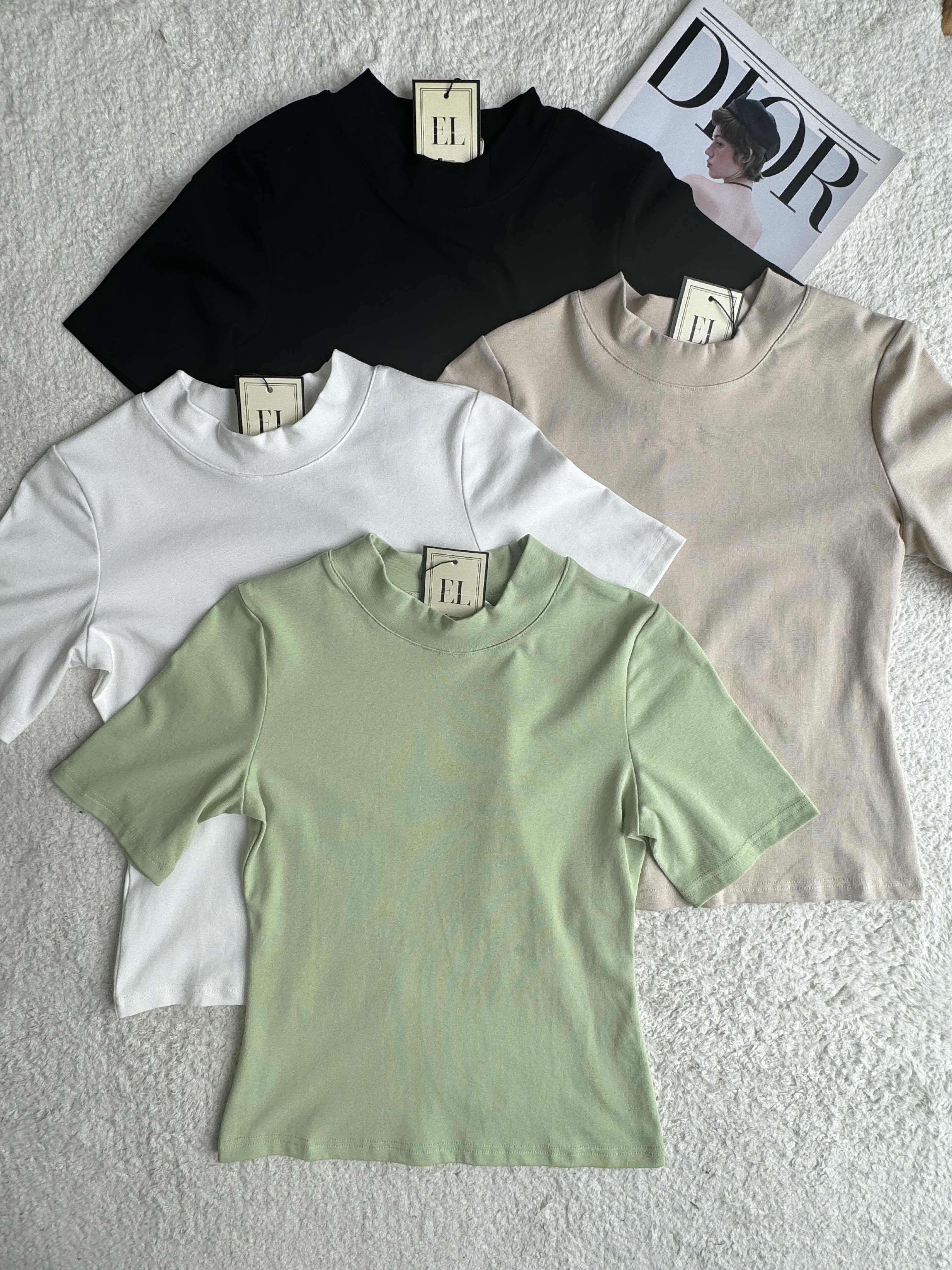 中袖版高雅圆领