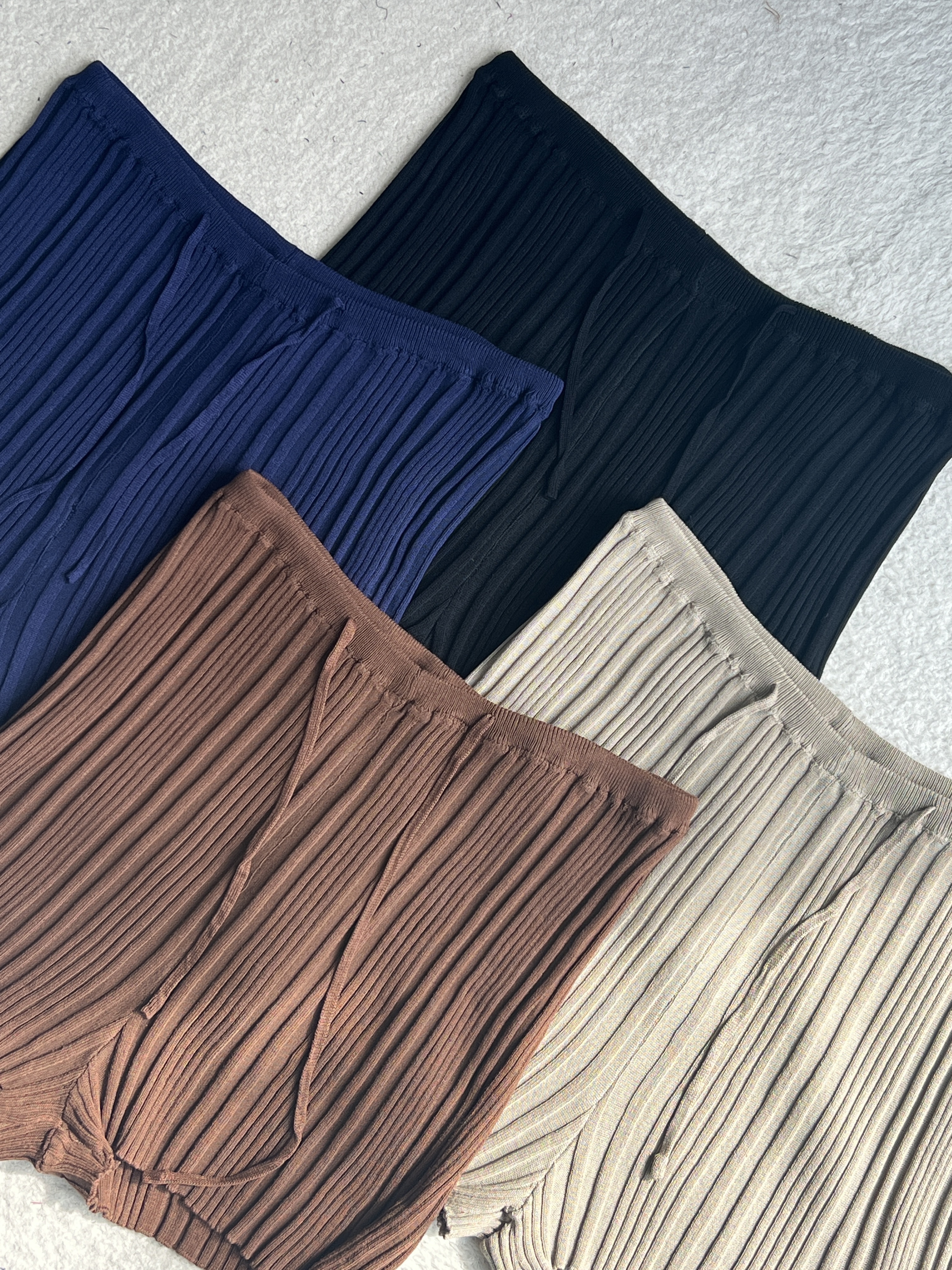 休闲针织长袖套装