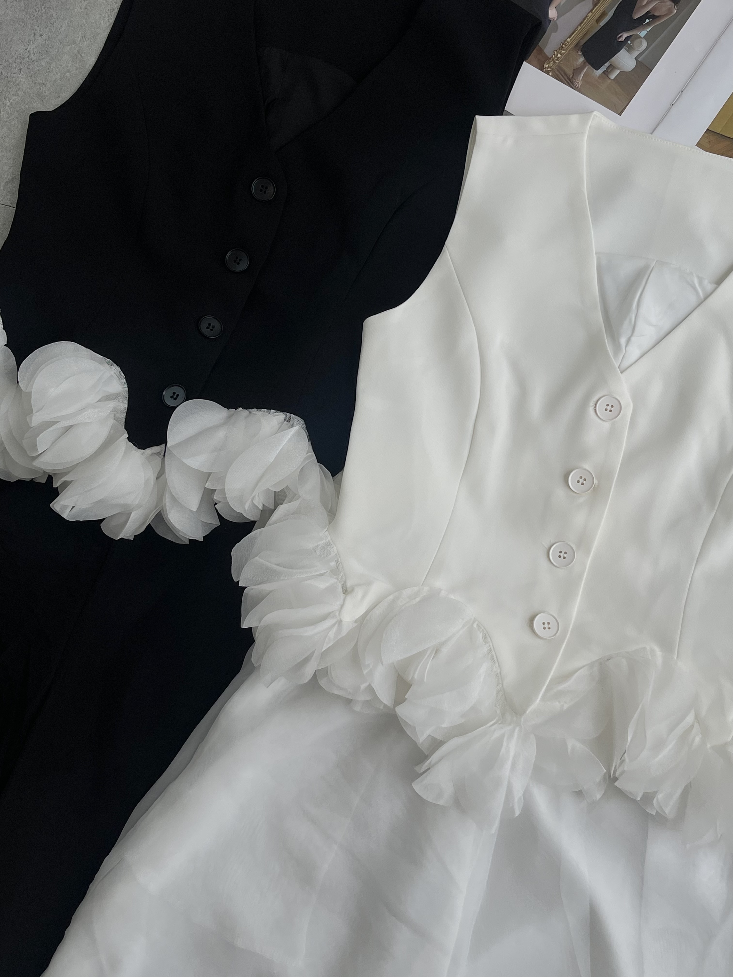 S1909WHITE