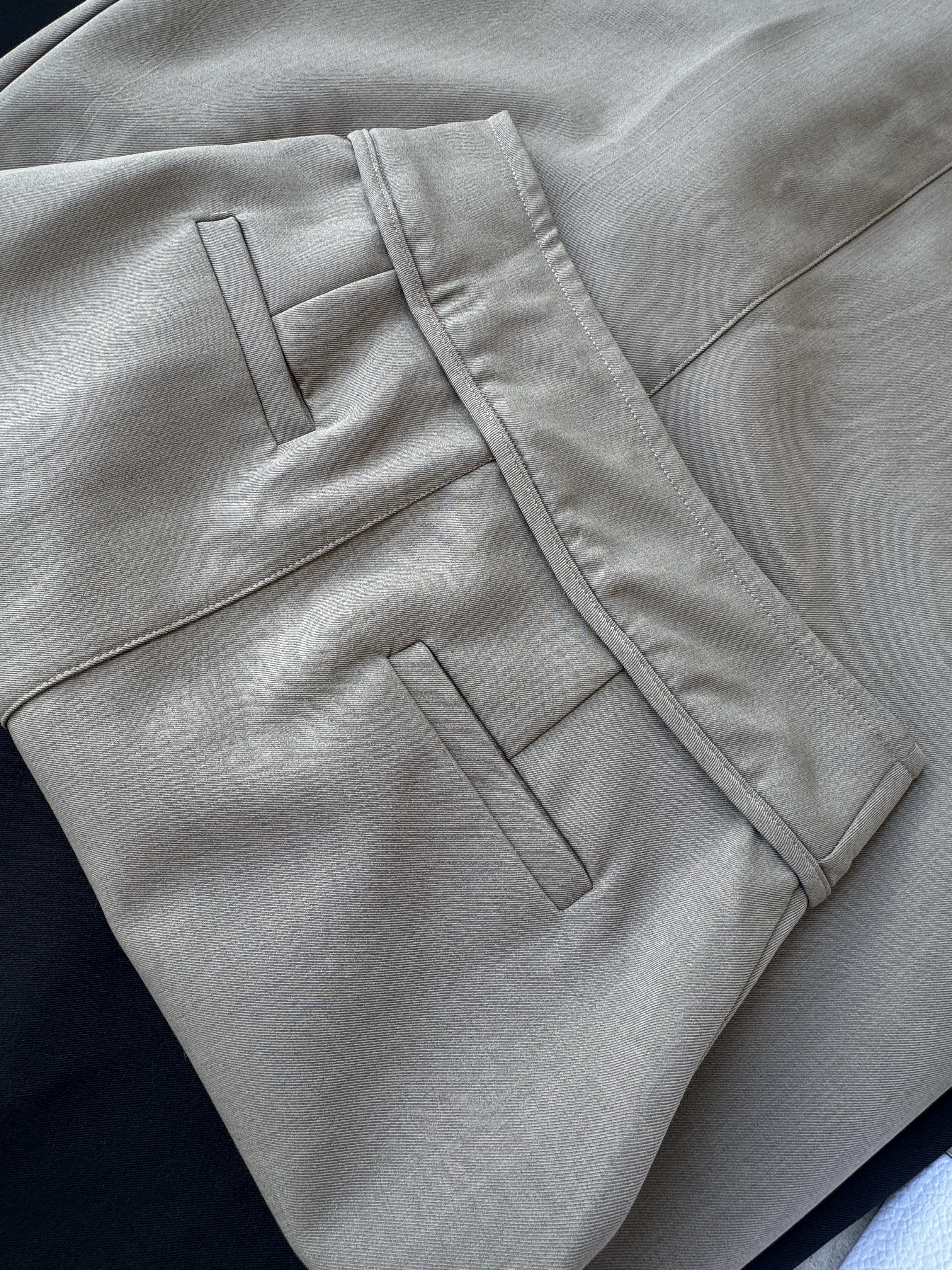 T型扣 半身长裙