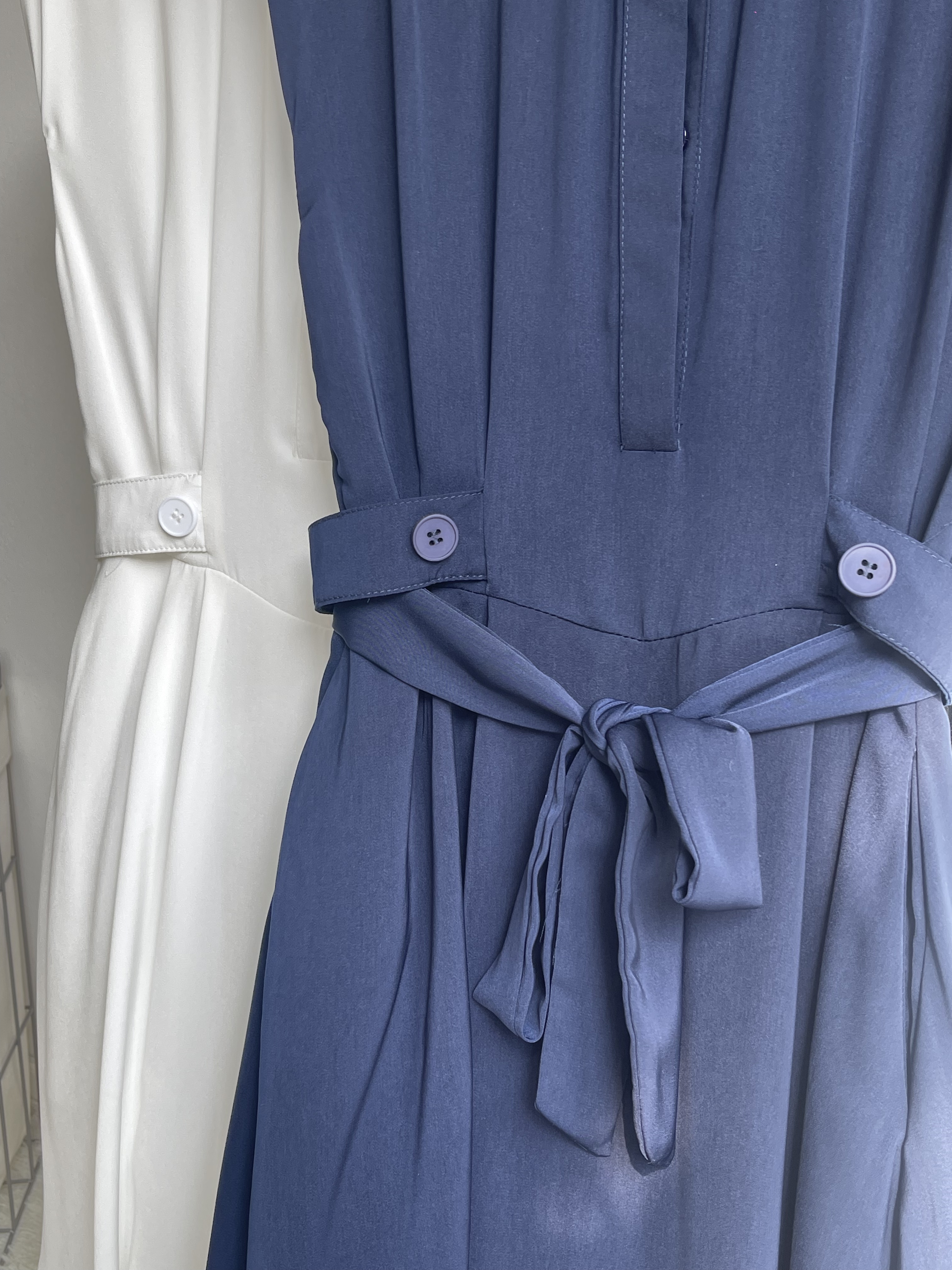 通勤垫肩无袖连身裙