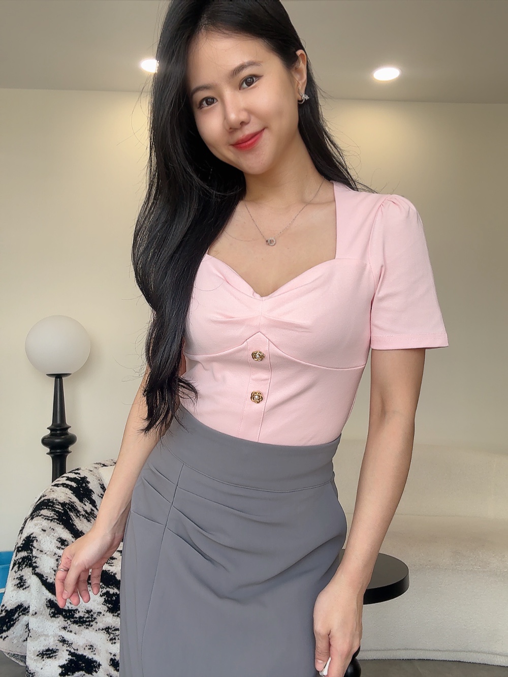 金扣珍珠方领短袖Tee