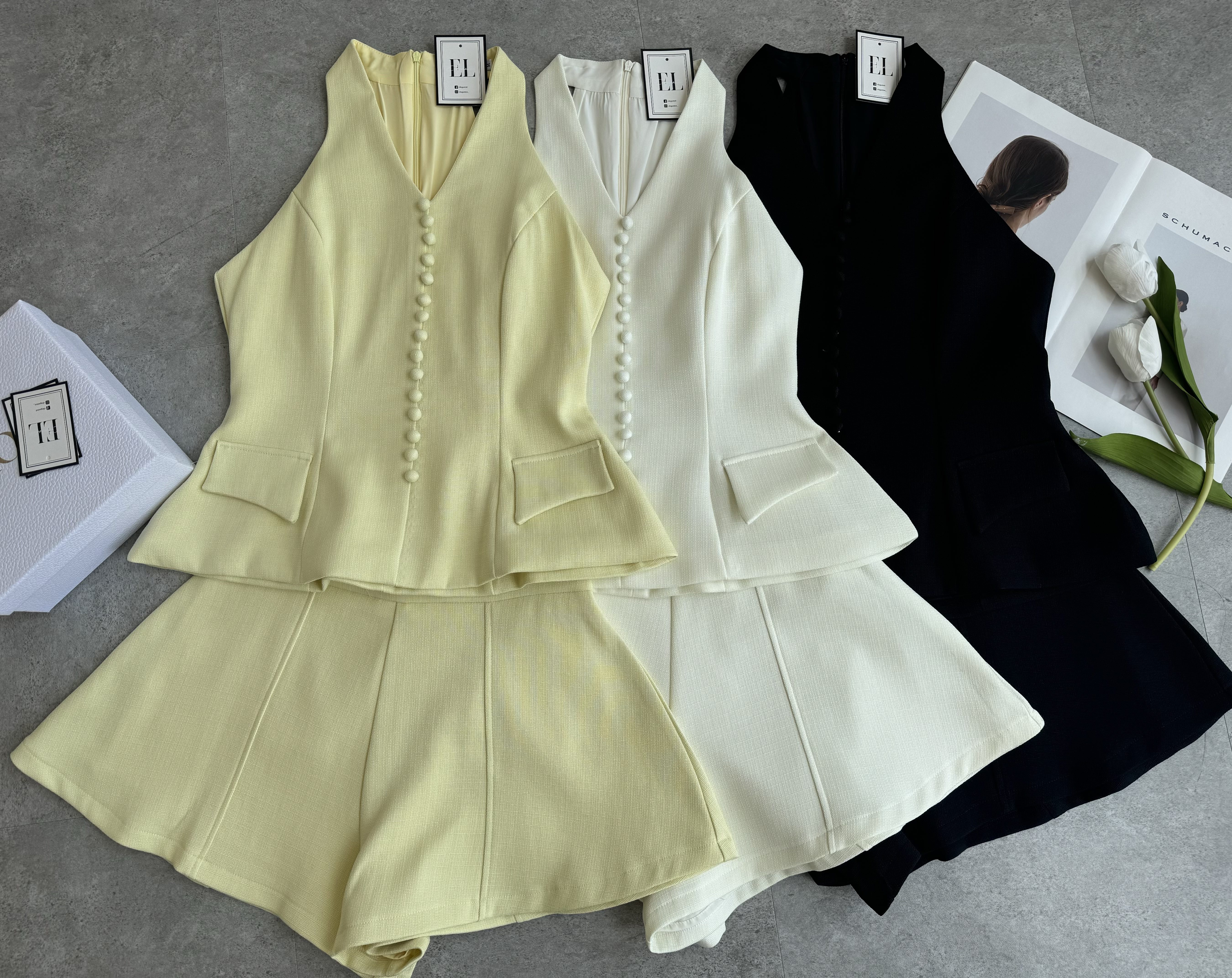 千金风法式纽削尖短裤套装