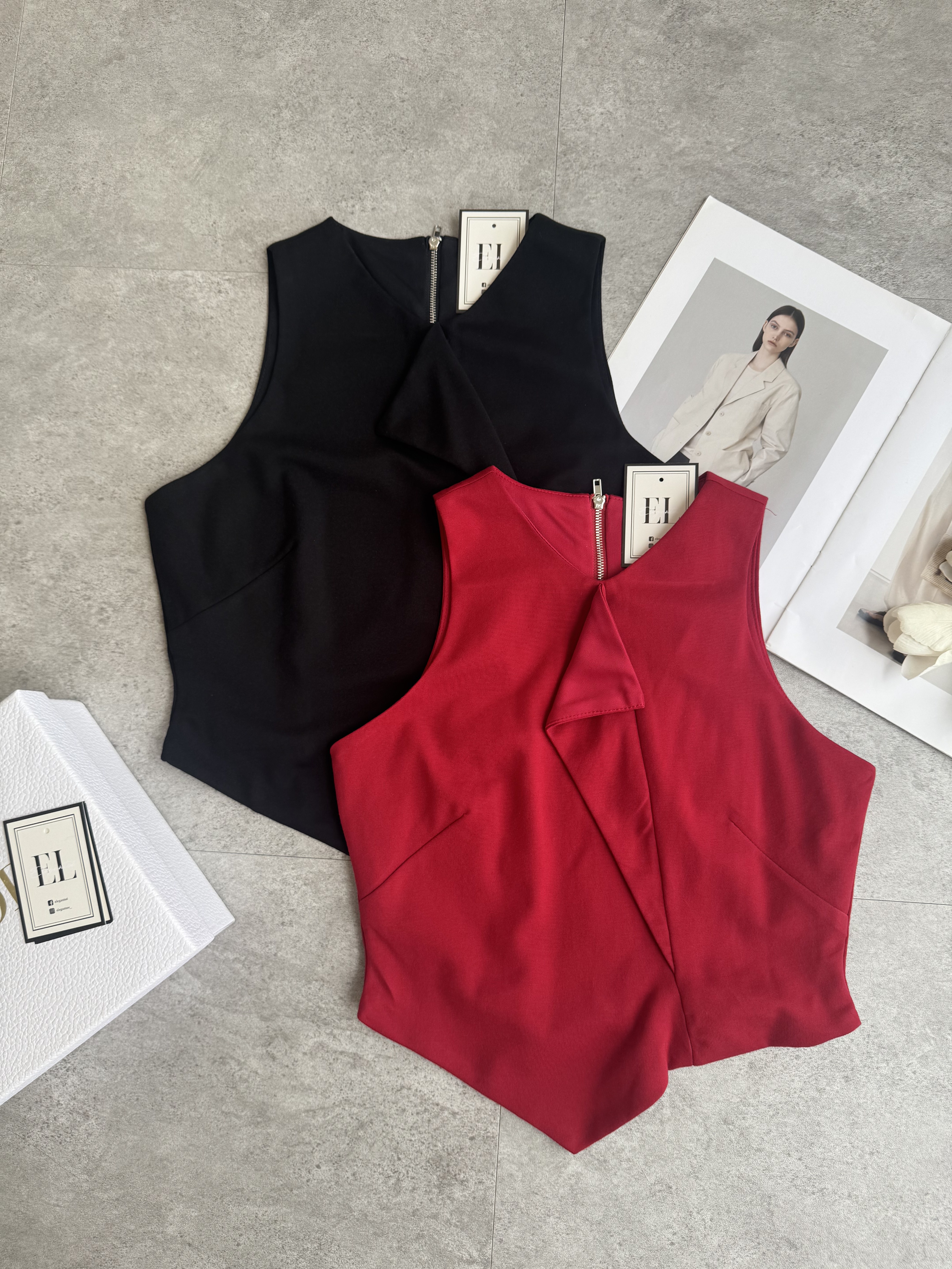 知性内cut造型Top