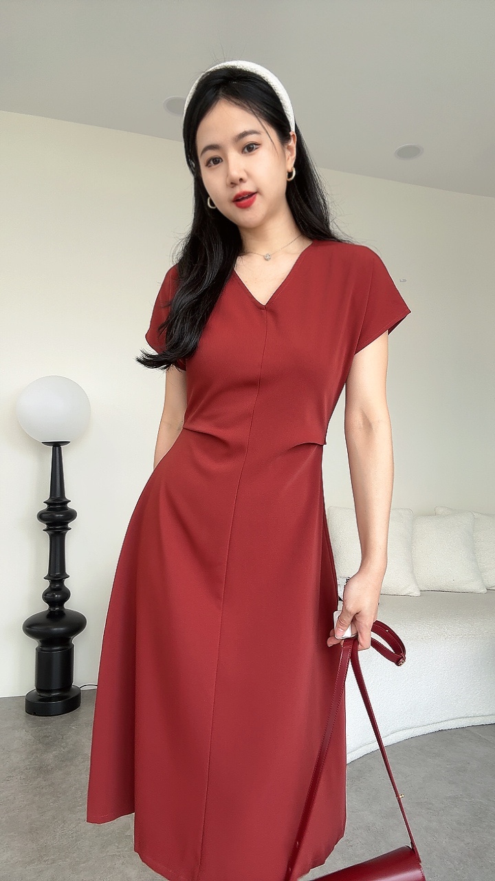 简约大方文雅修腰滑面Dress