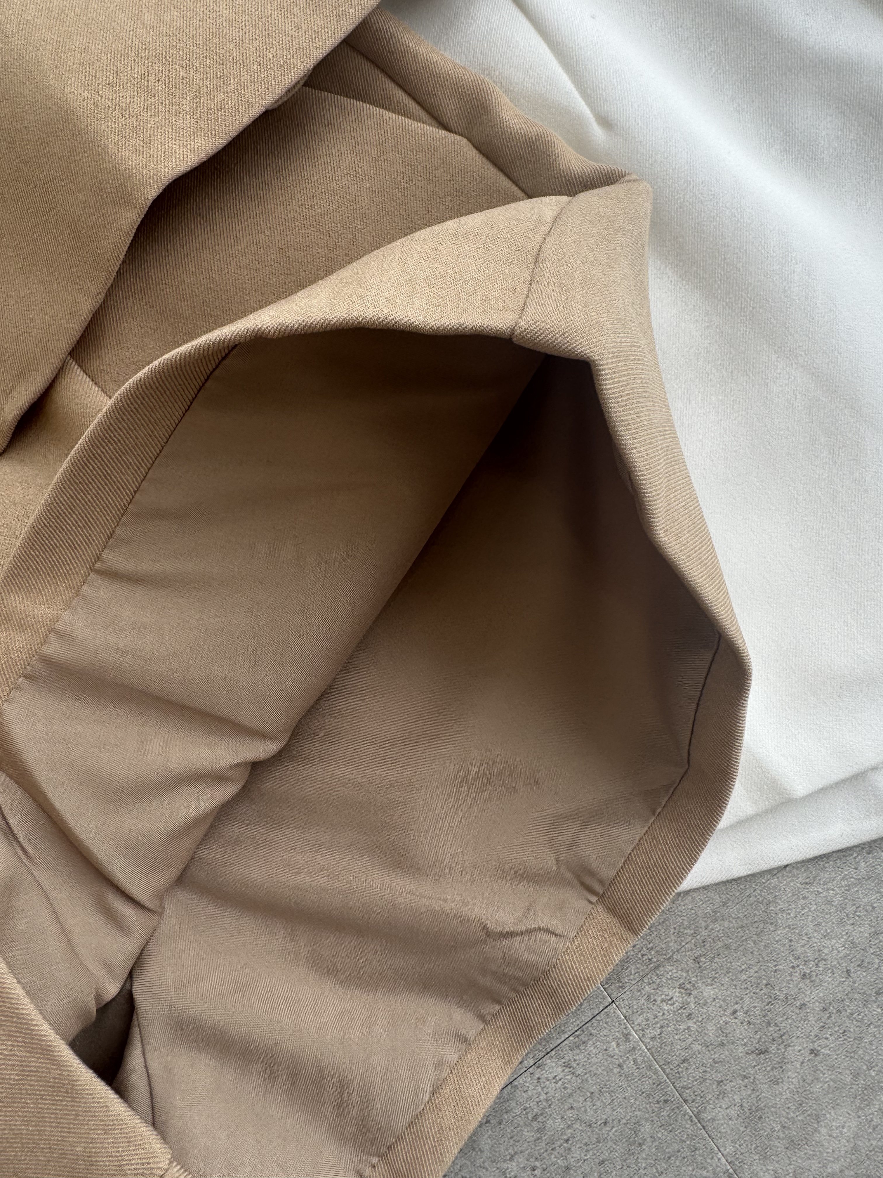  复古大金扣垫肩外套短裤套装