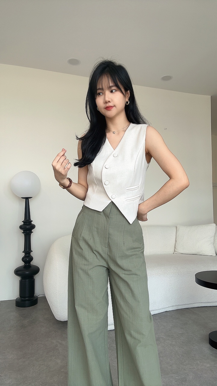 超美高级麻纹路歪扭设计马甲