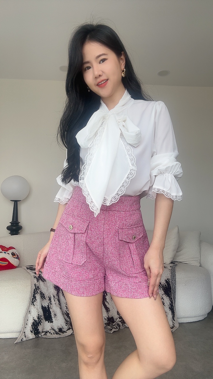 《高品》 小香方形钻扣短裤