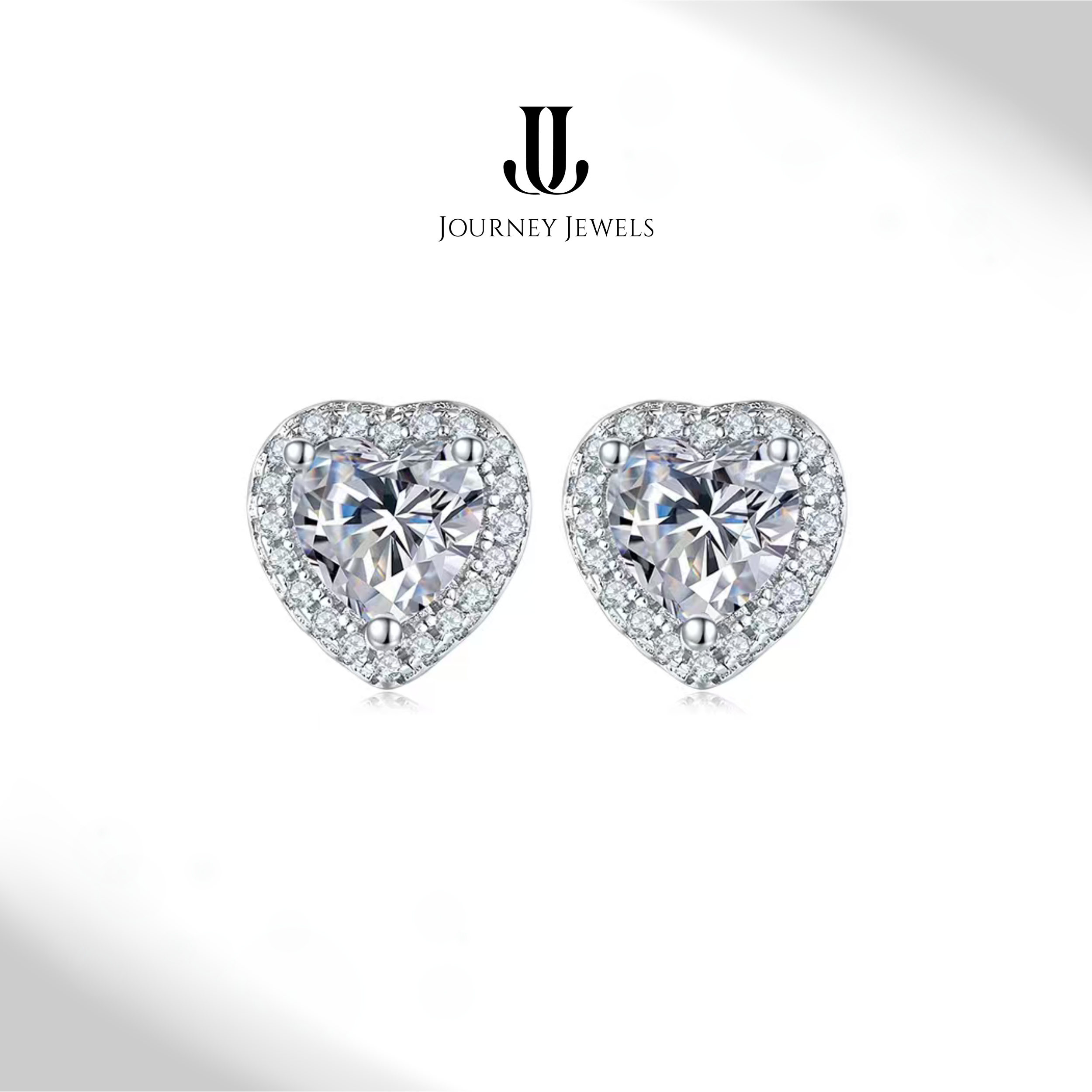 E10 - Hearts of Light Studs Earrings