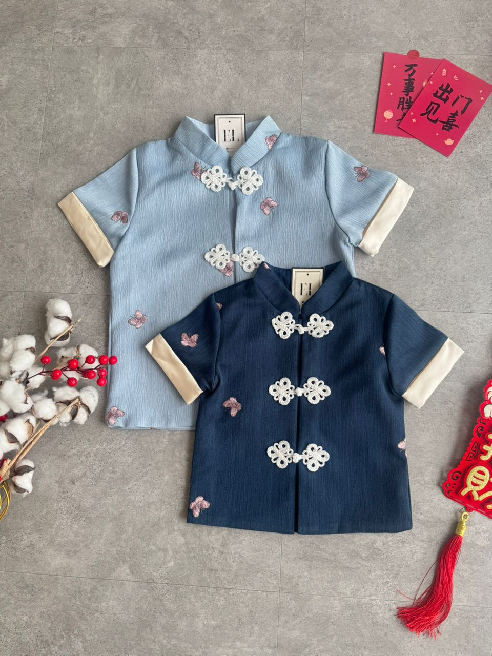 《男童》粉蝴蝶刺绣高质感纹理面料旗袍