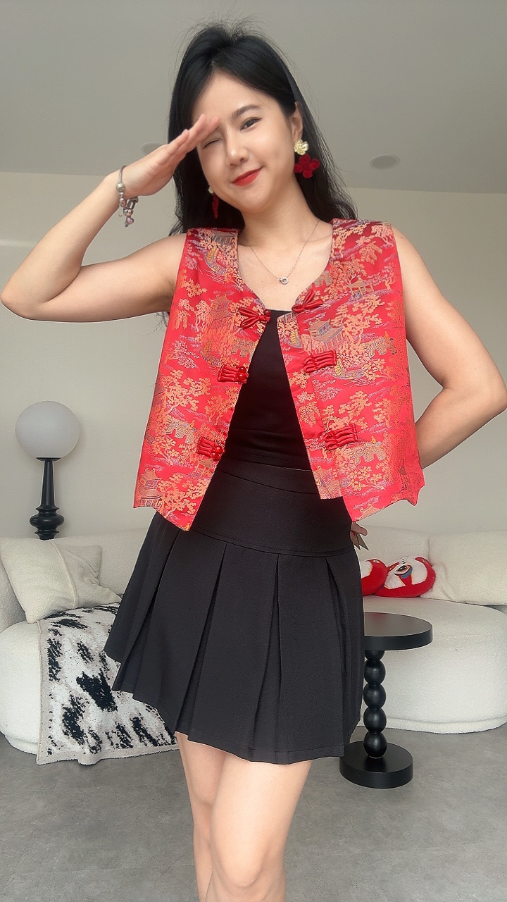 《新年》阁楼花园刺绣图马甲