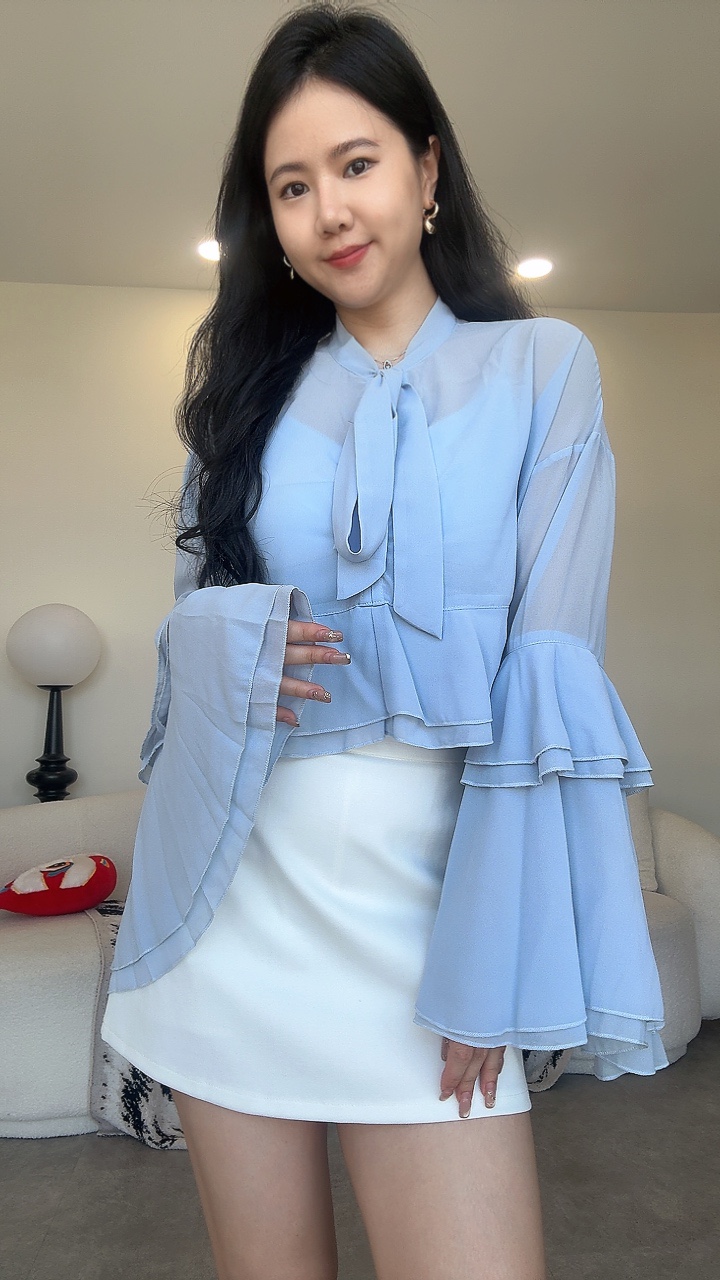 多层荷叶袖雪纺两件式😍(胸垫）