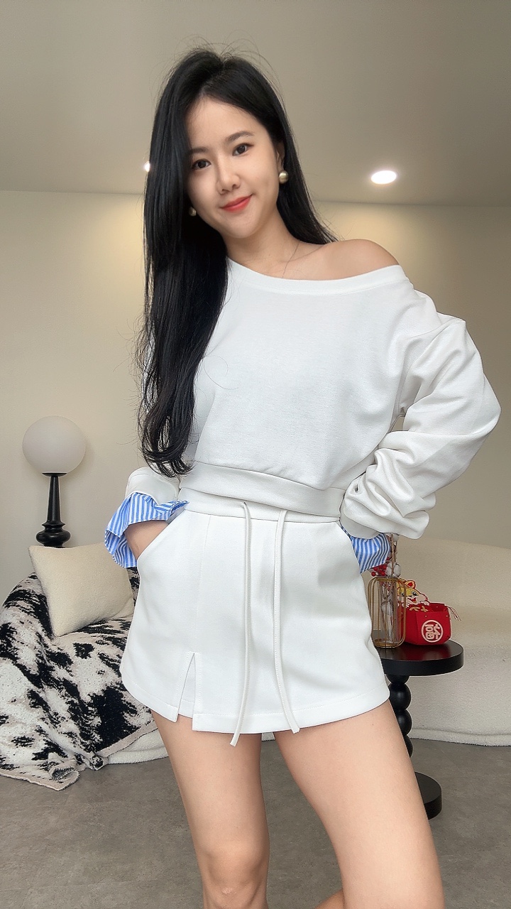 拼接色袖子运动风休闲套装