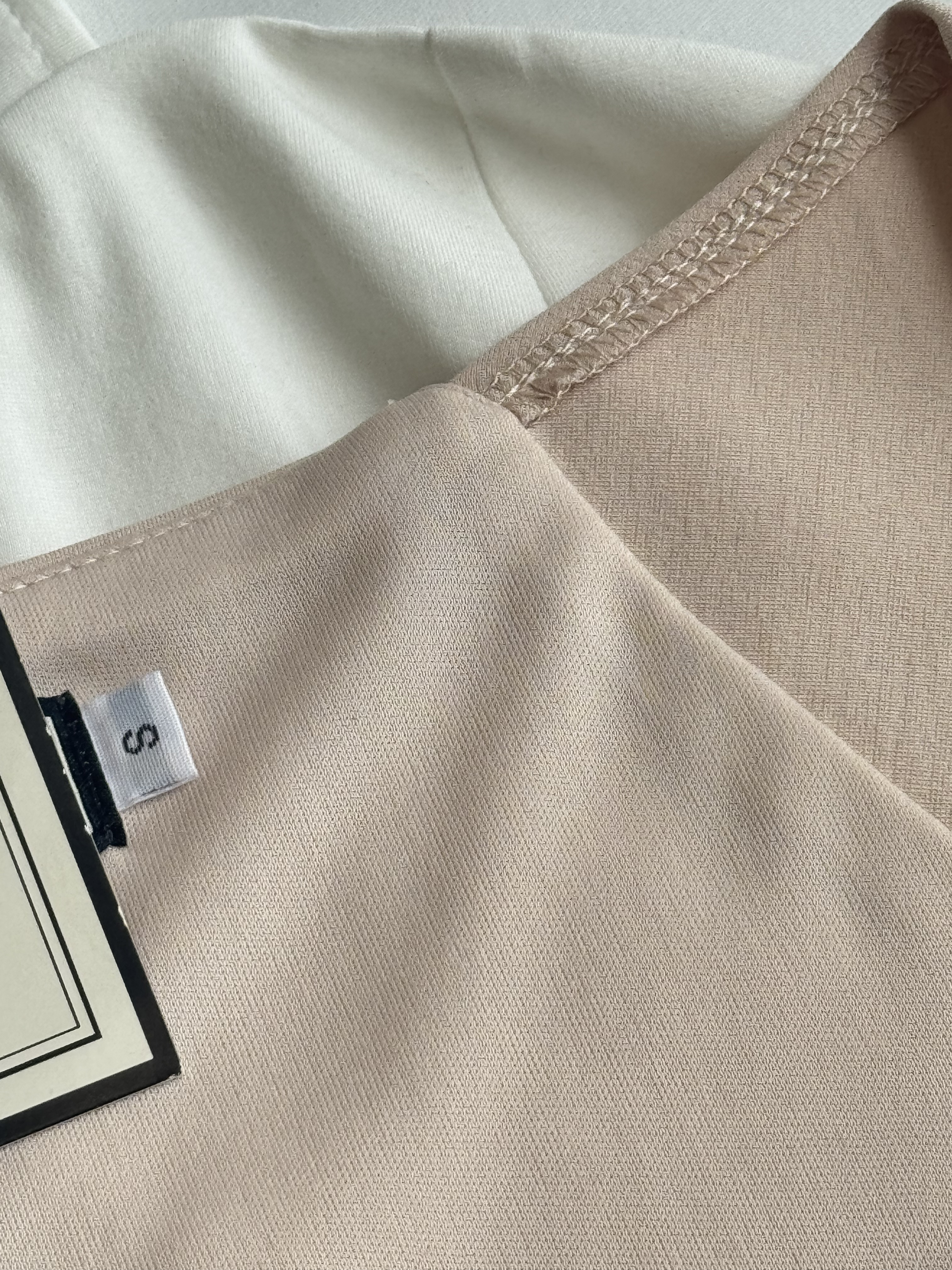 半袖柔软绵宽爱心方领Top