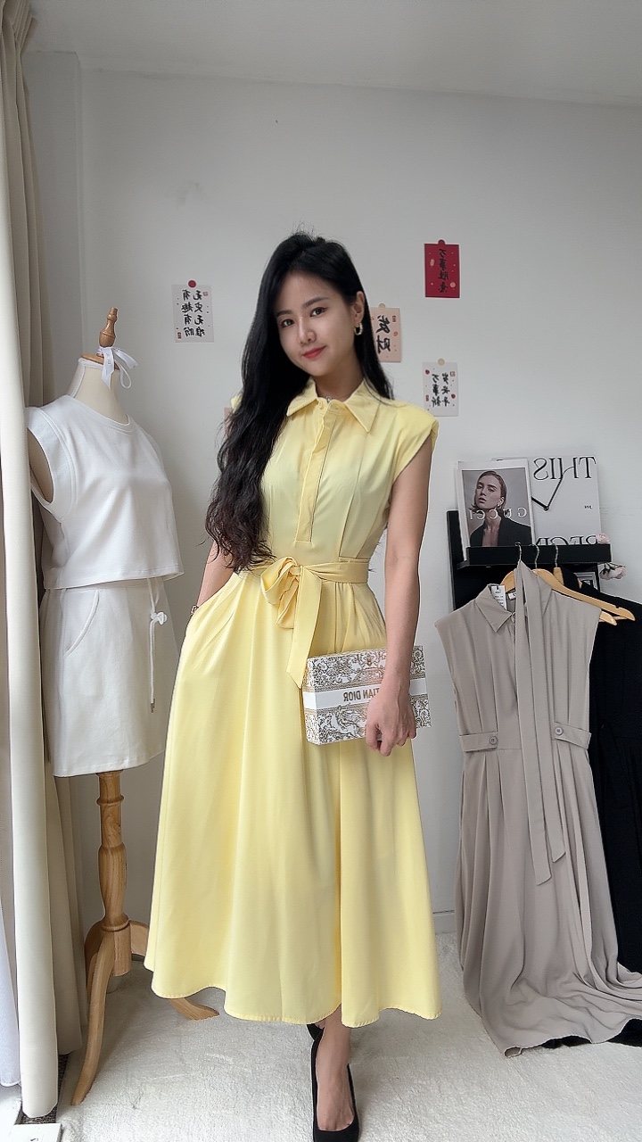 通勤垫肩无袖连身裙