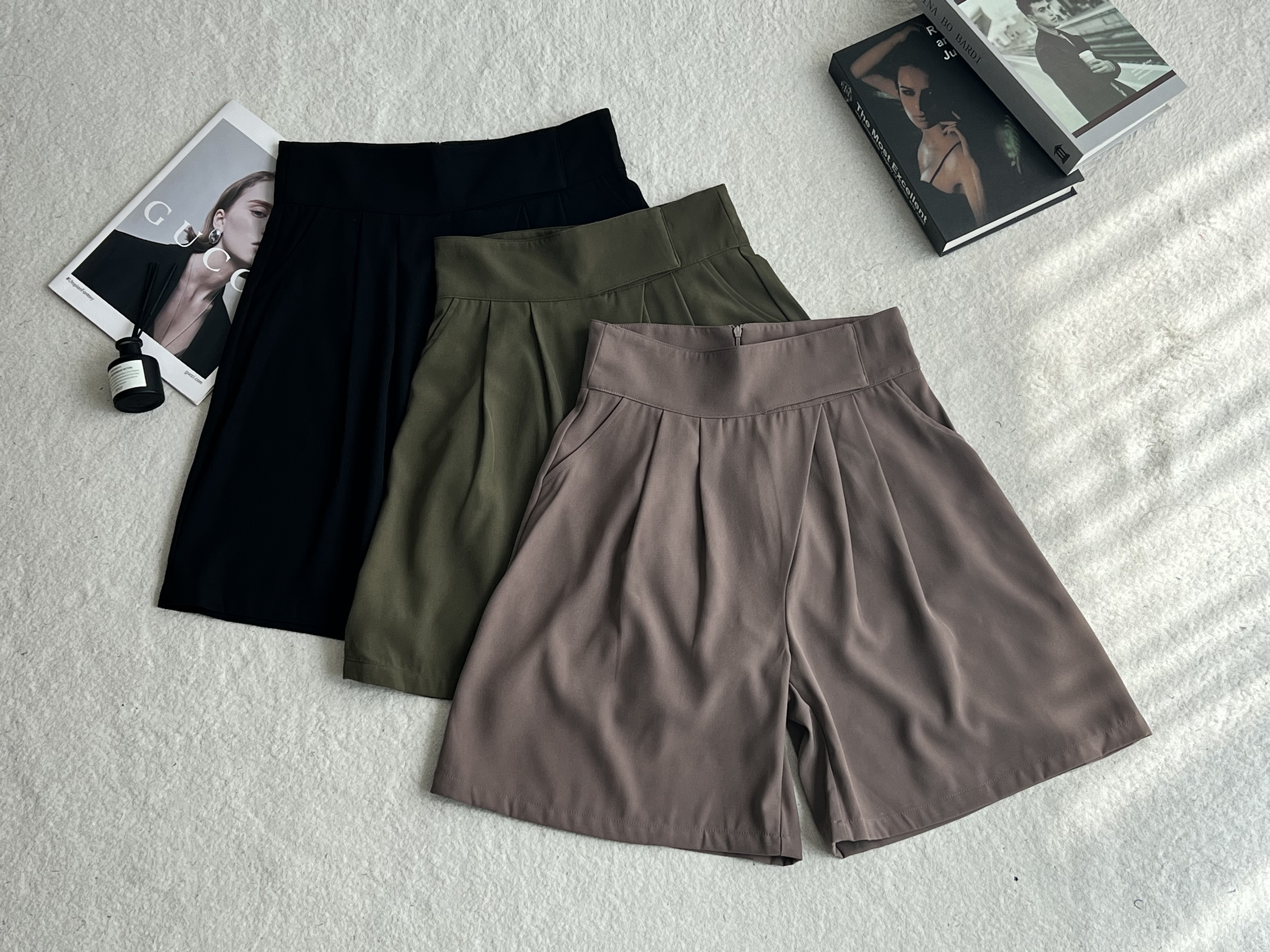 显瘦斜线设计厚腰线5分裤