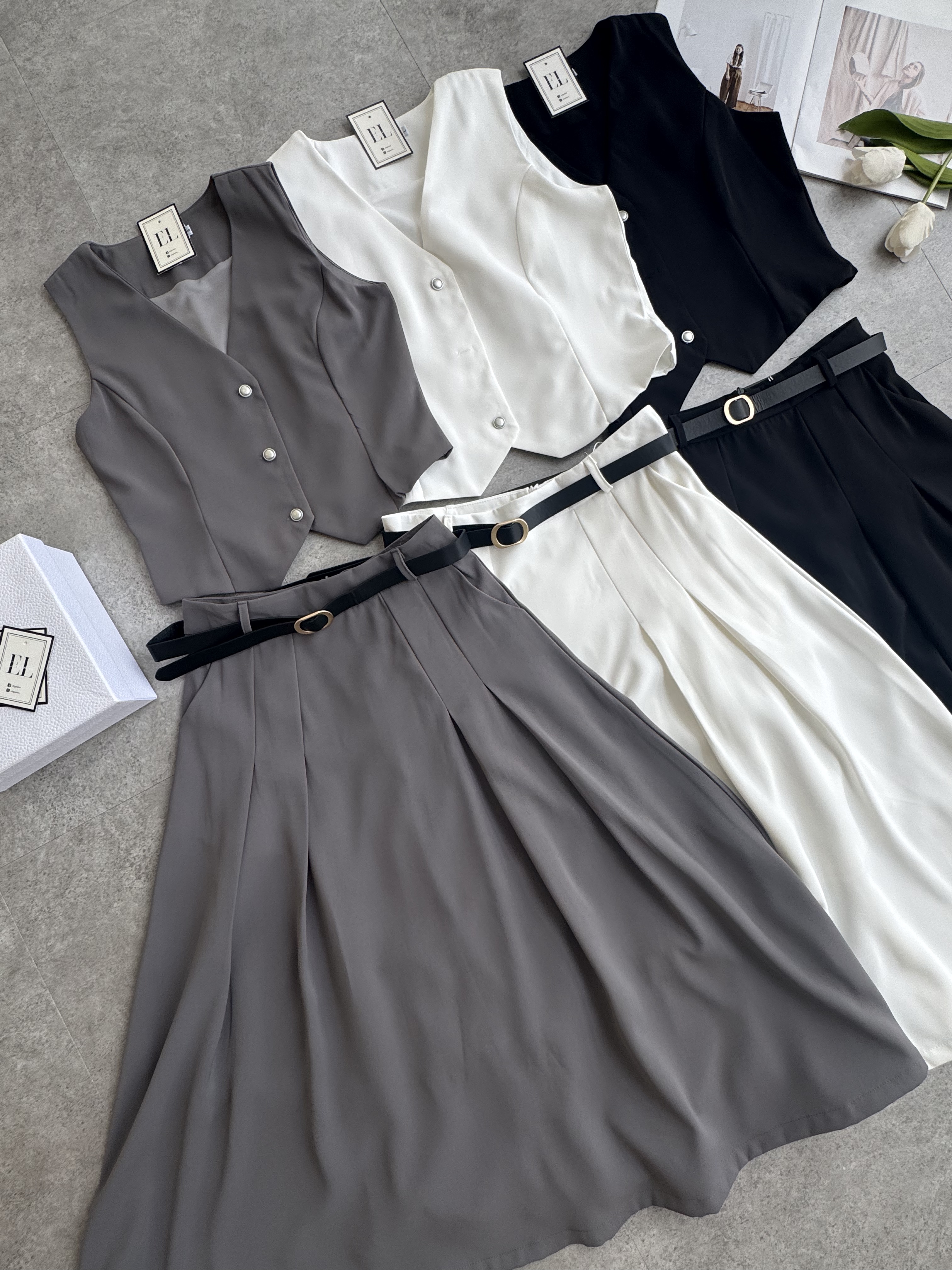 银扣马甲长A摆裙套装-腰带 