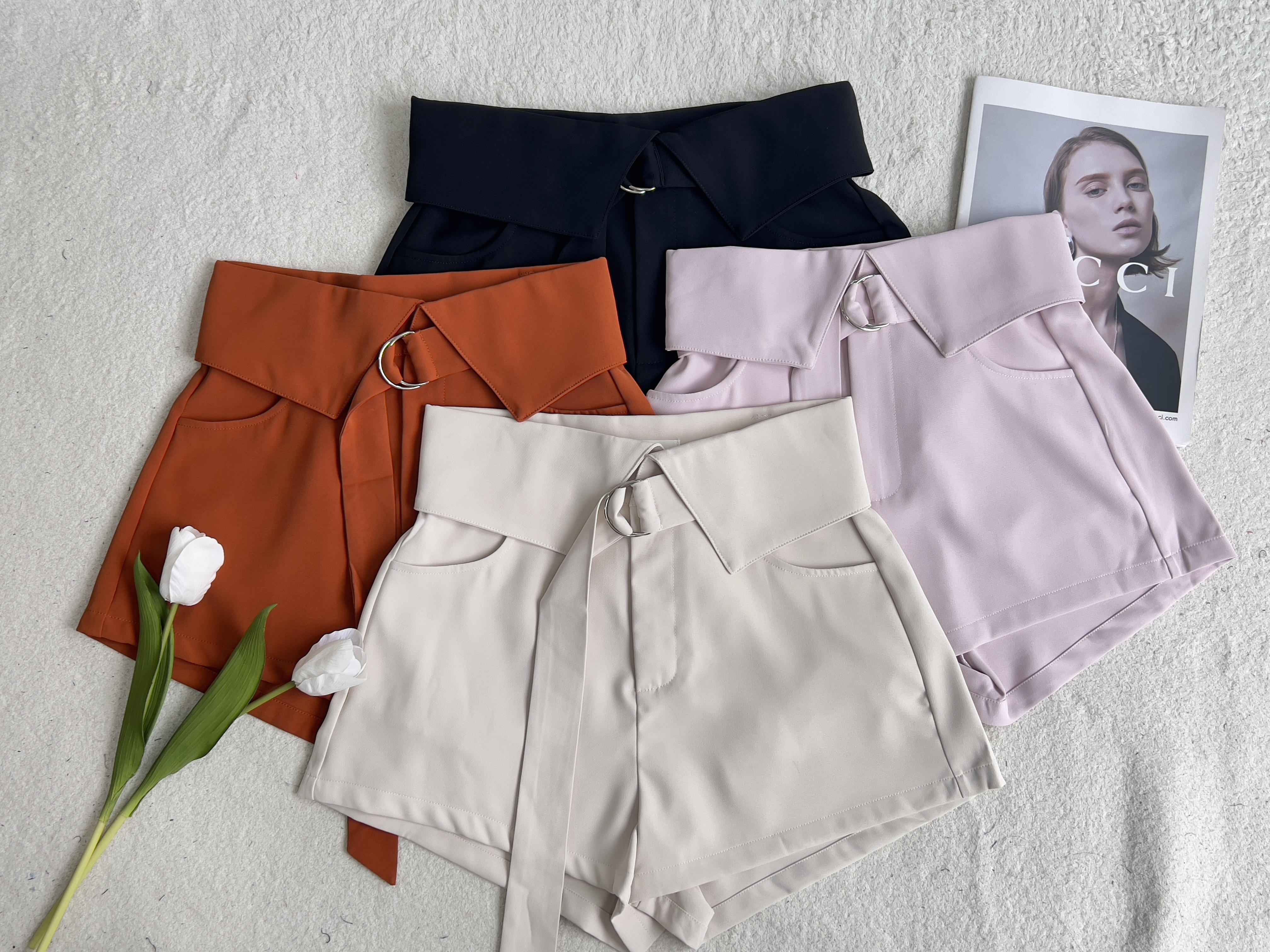 滑面设计感翻边短裤