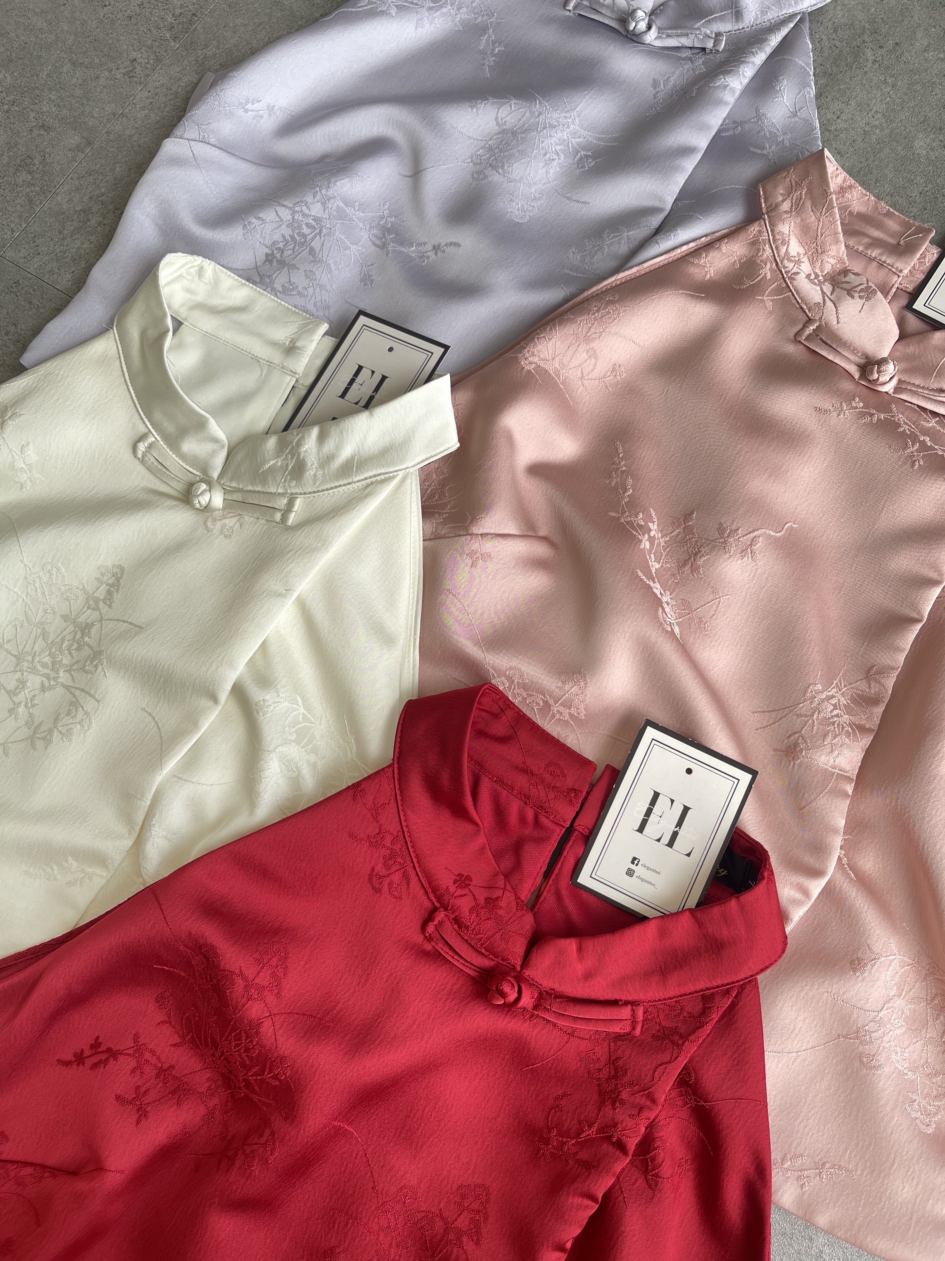 《新年》高级皱纹理压花削尖旗袍Top