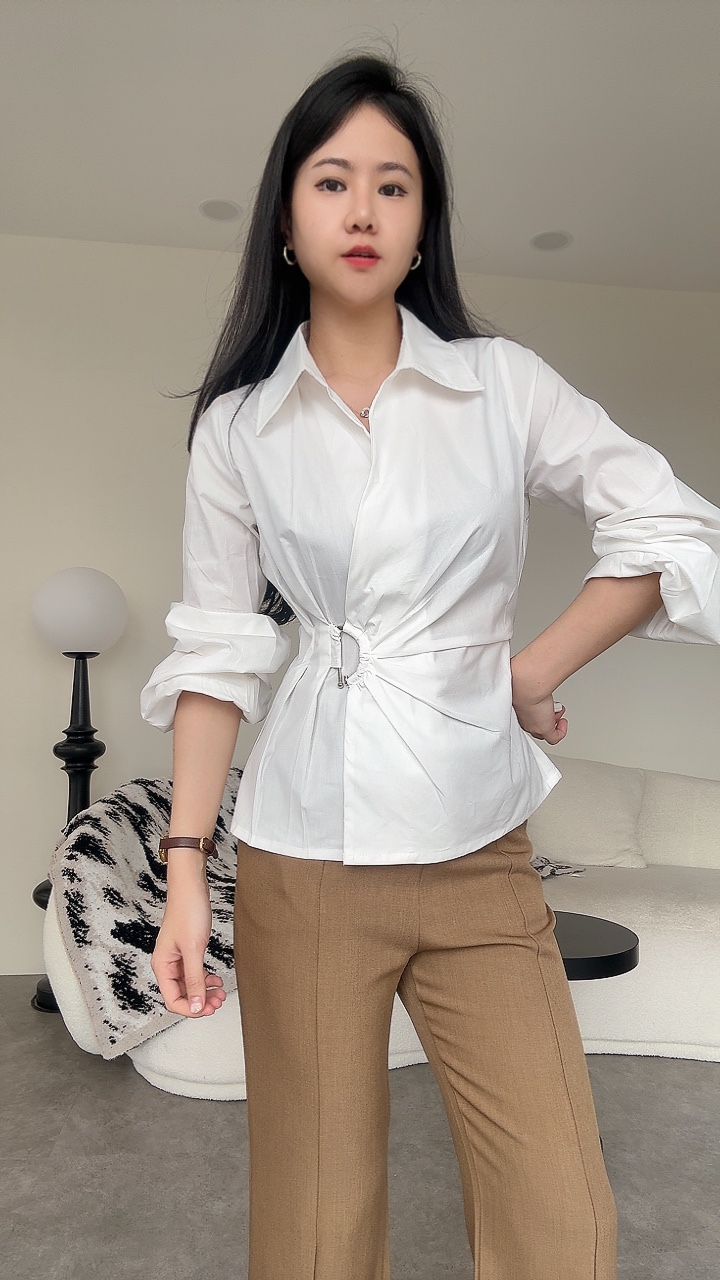 知性腰间设计扣长版衬衫
