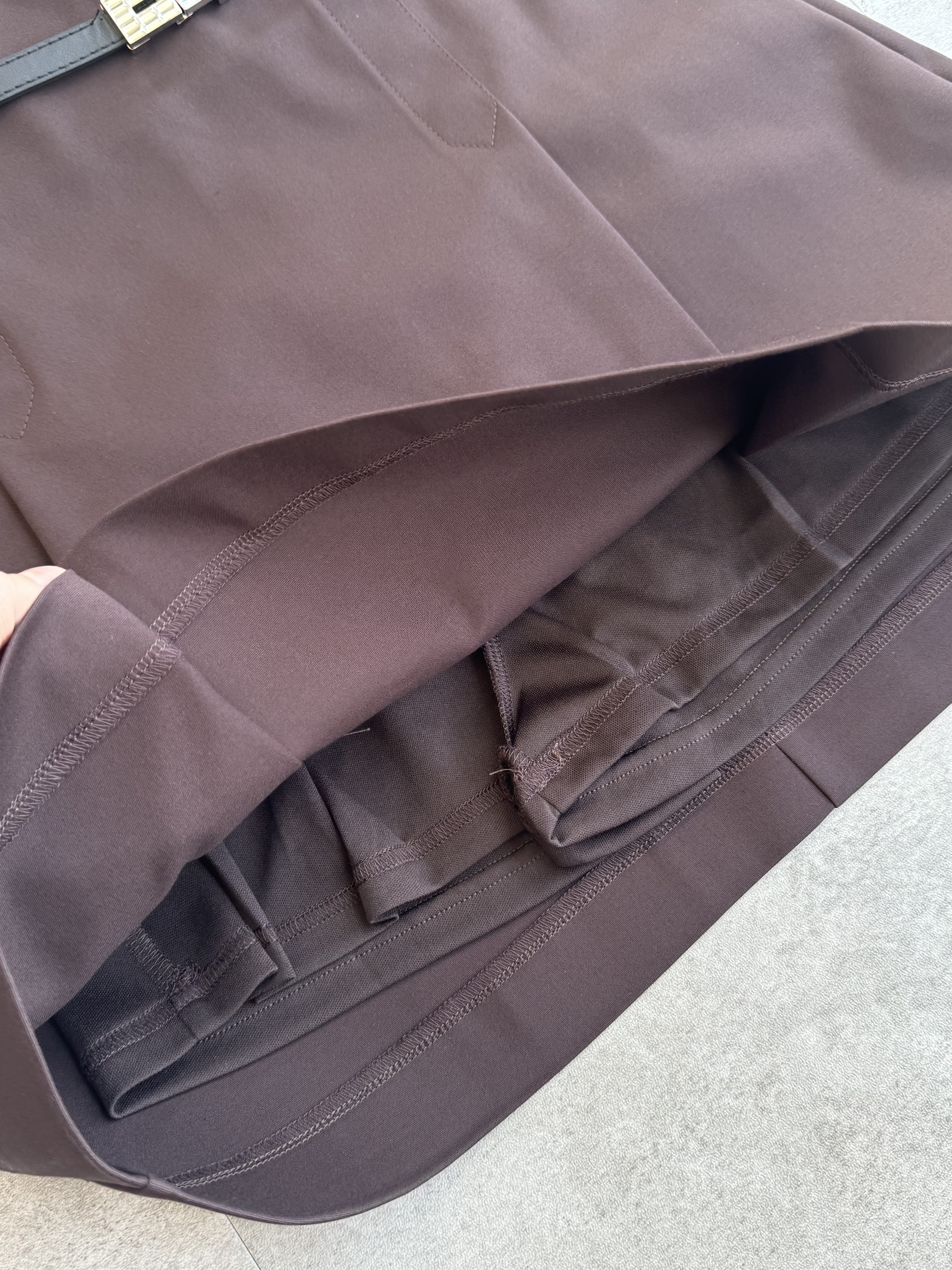 钻钻腰带A字双折线裙